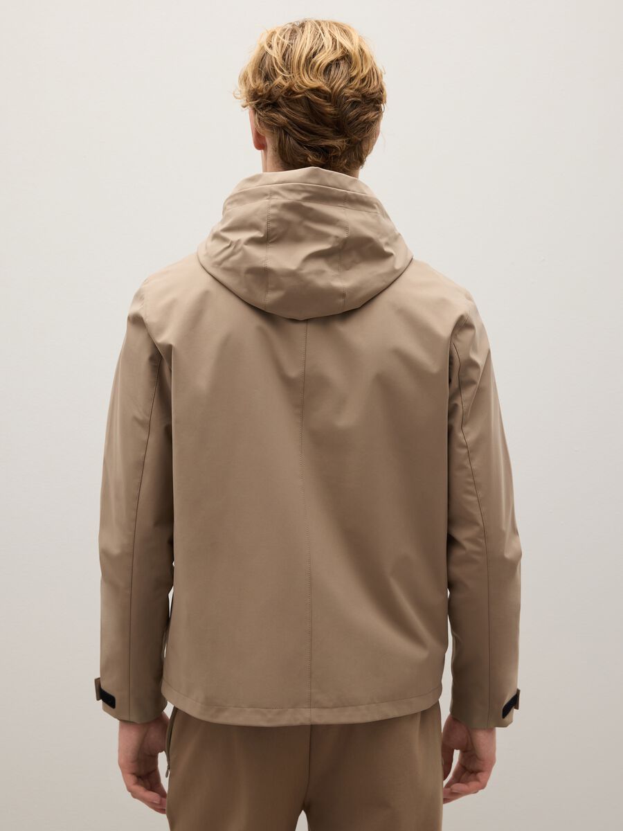 Giacca beige con zip_2
