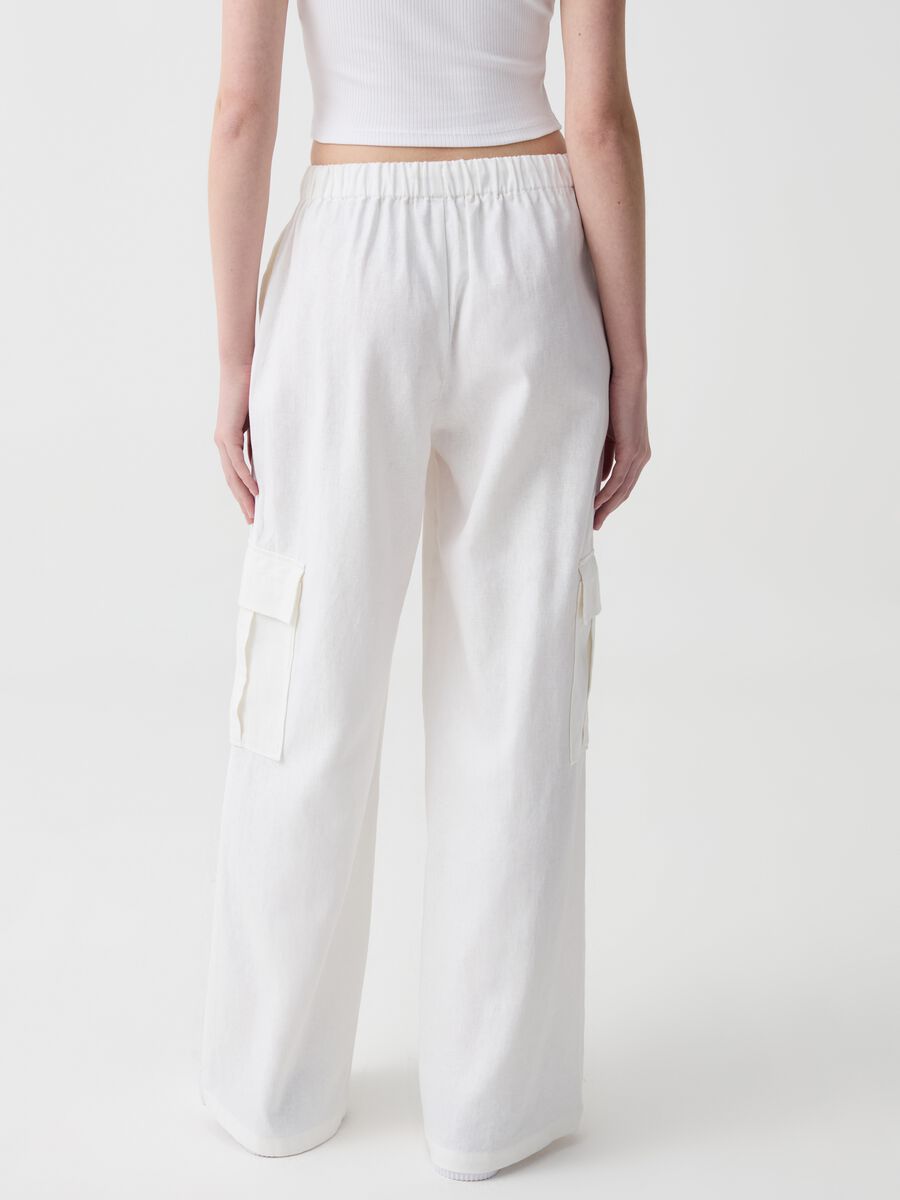 Cargo trousers in linen and viscose_1