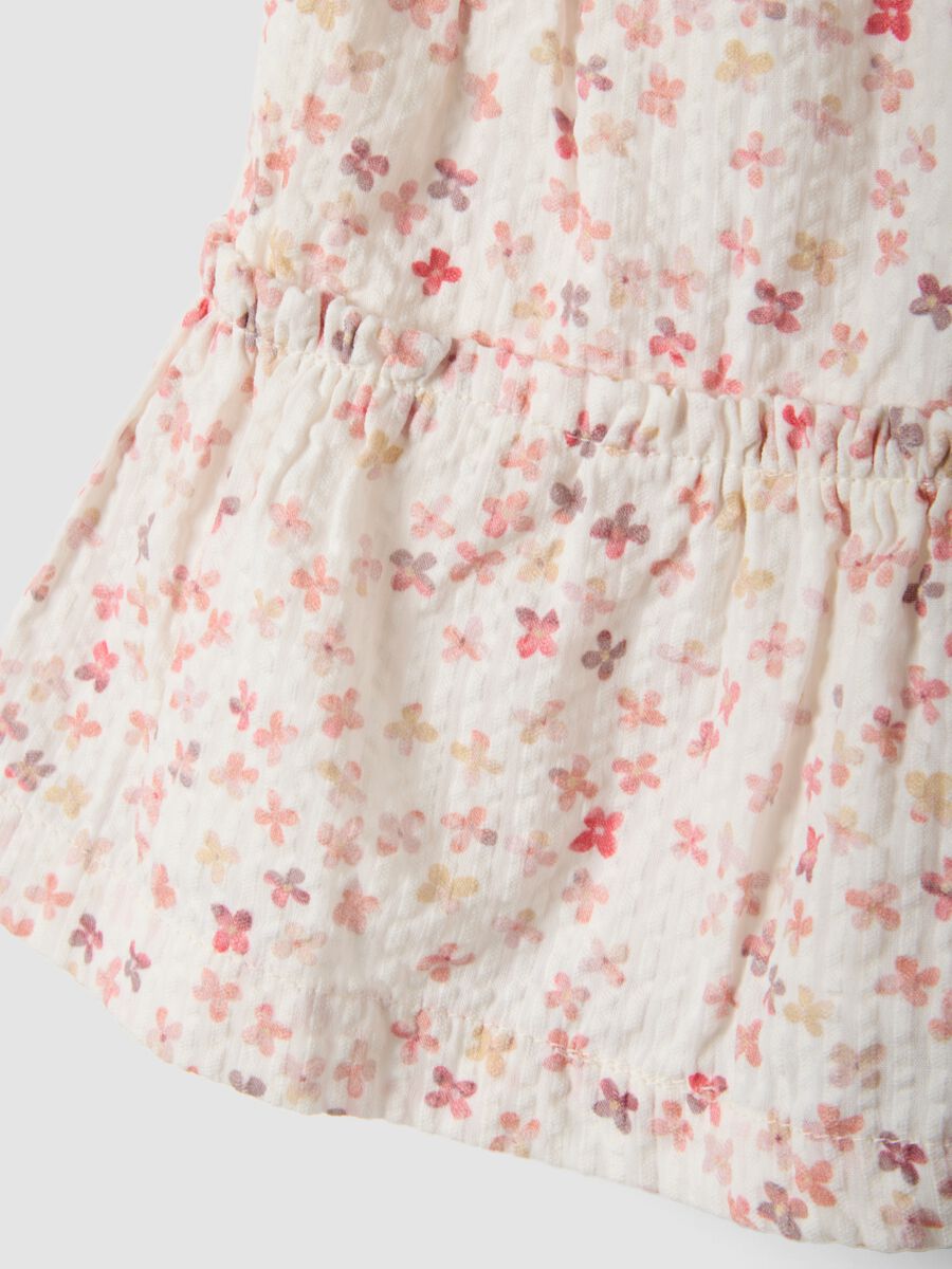 Multicolour pure cotton skirt for girls with floral pattern_3