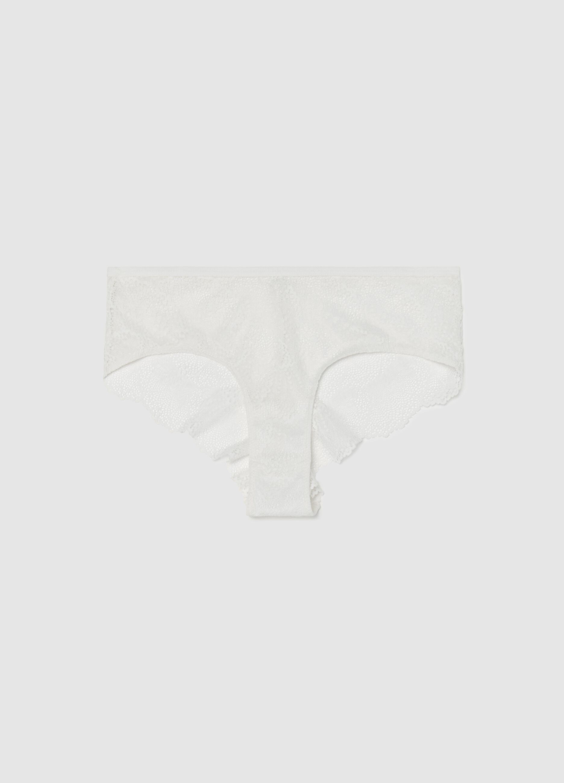 Lace briefs with openwork design