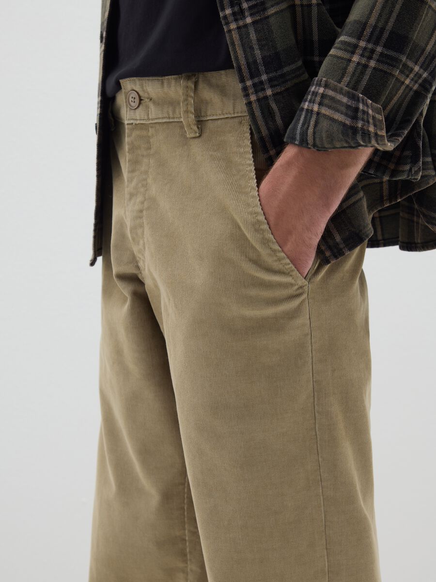 Beige cotton blend regular fit trousers_3