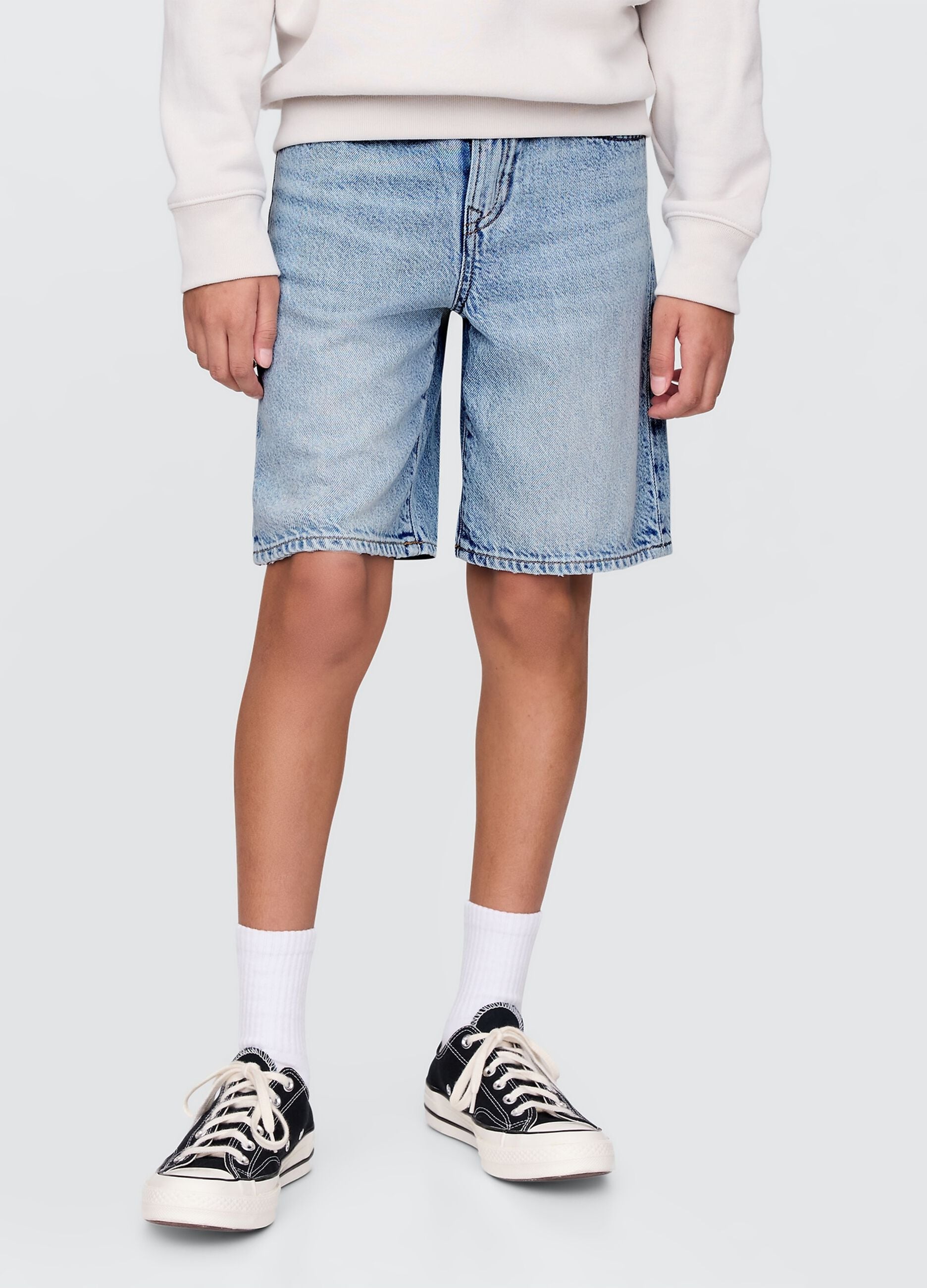 Denim shorts in a cotton and lyocell blend