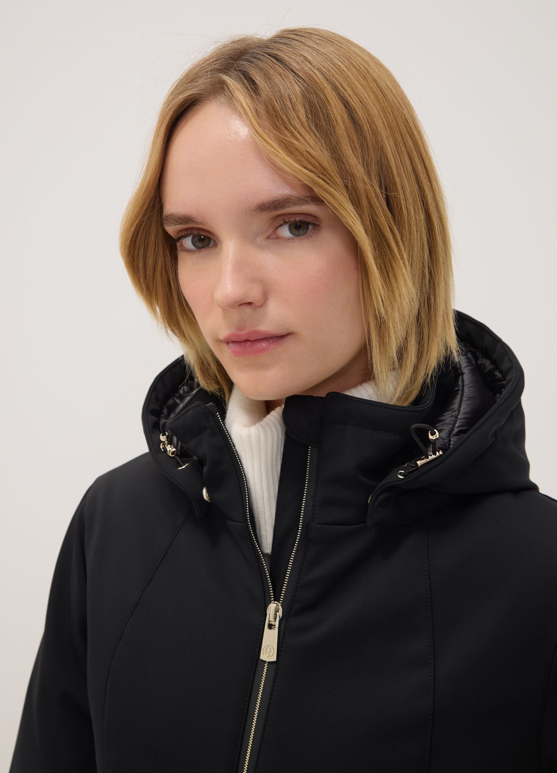 Black stretch-fabric parka with hood, regular fit