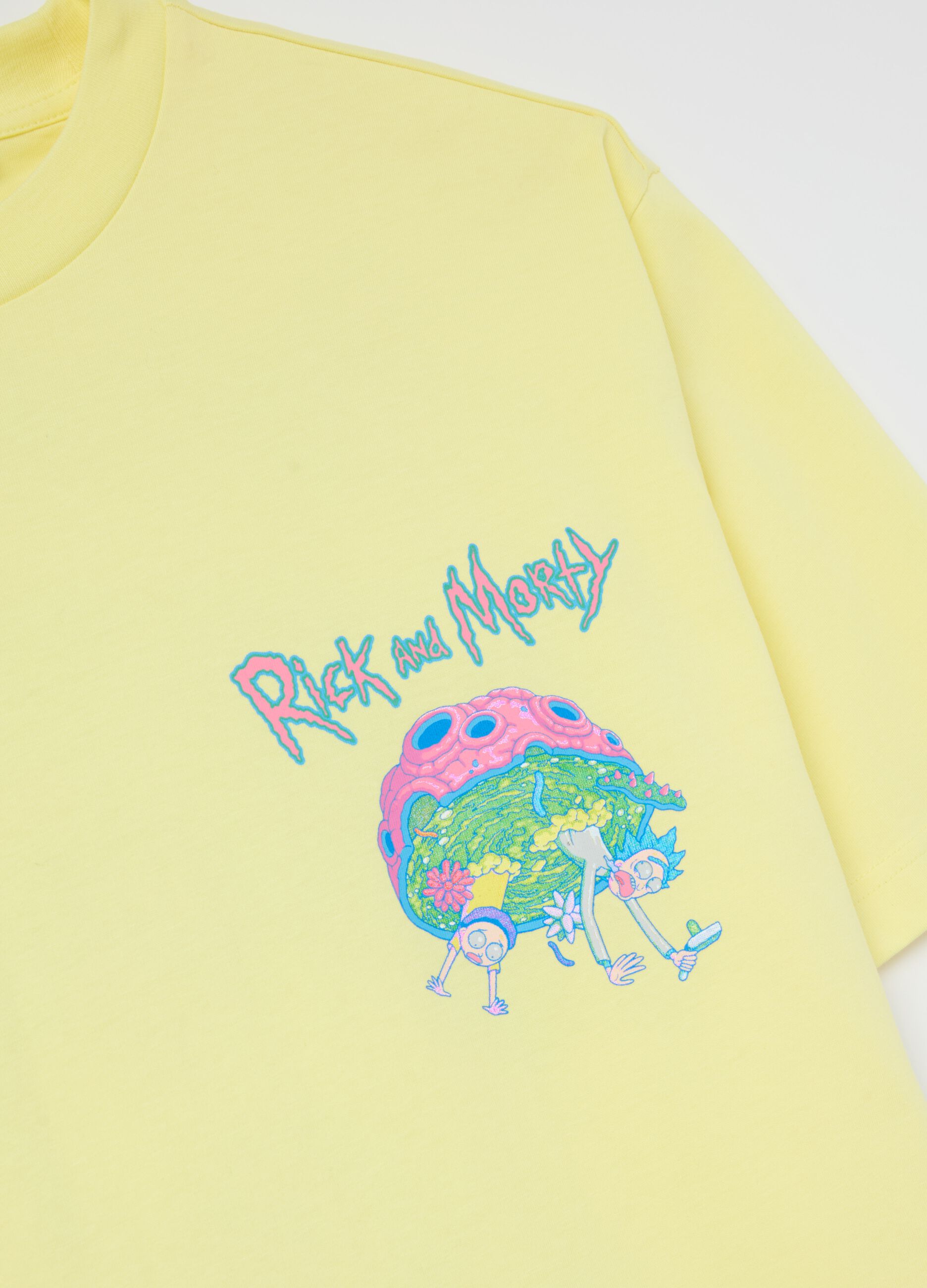 Yellow T-shirt with Rick and Morty print