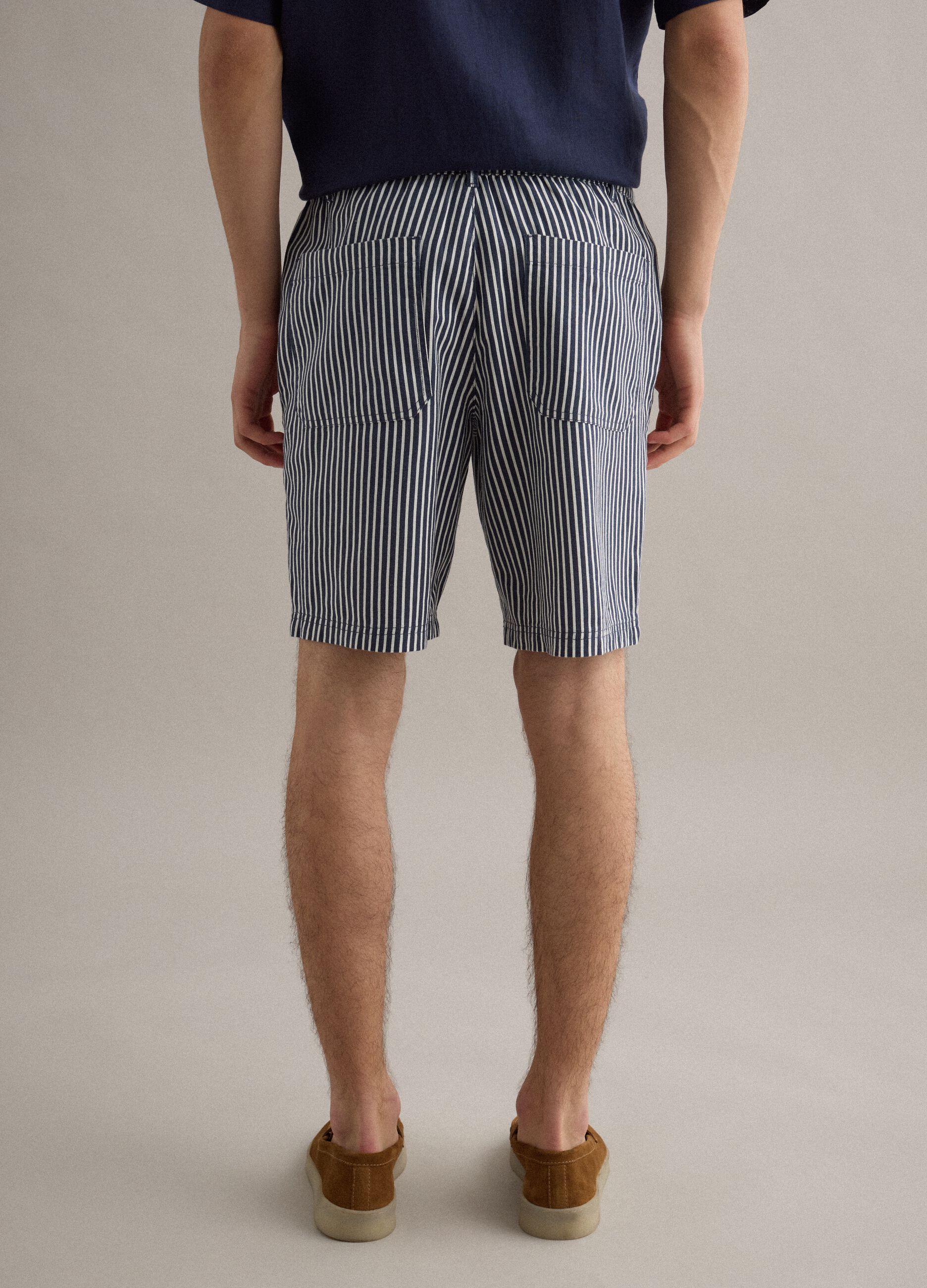 Multicoloured striped regular fit linen-cotton blend shorts