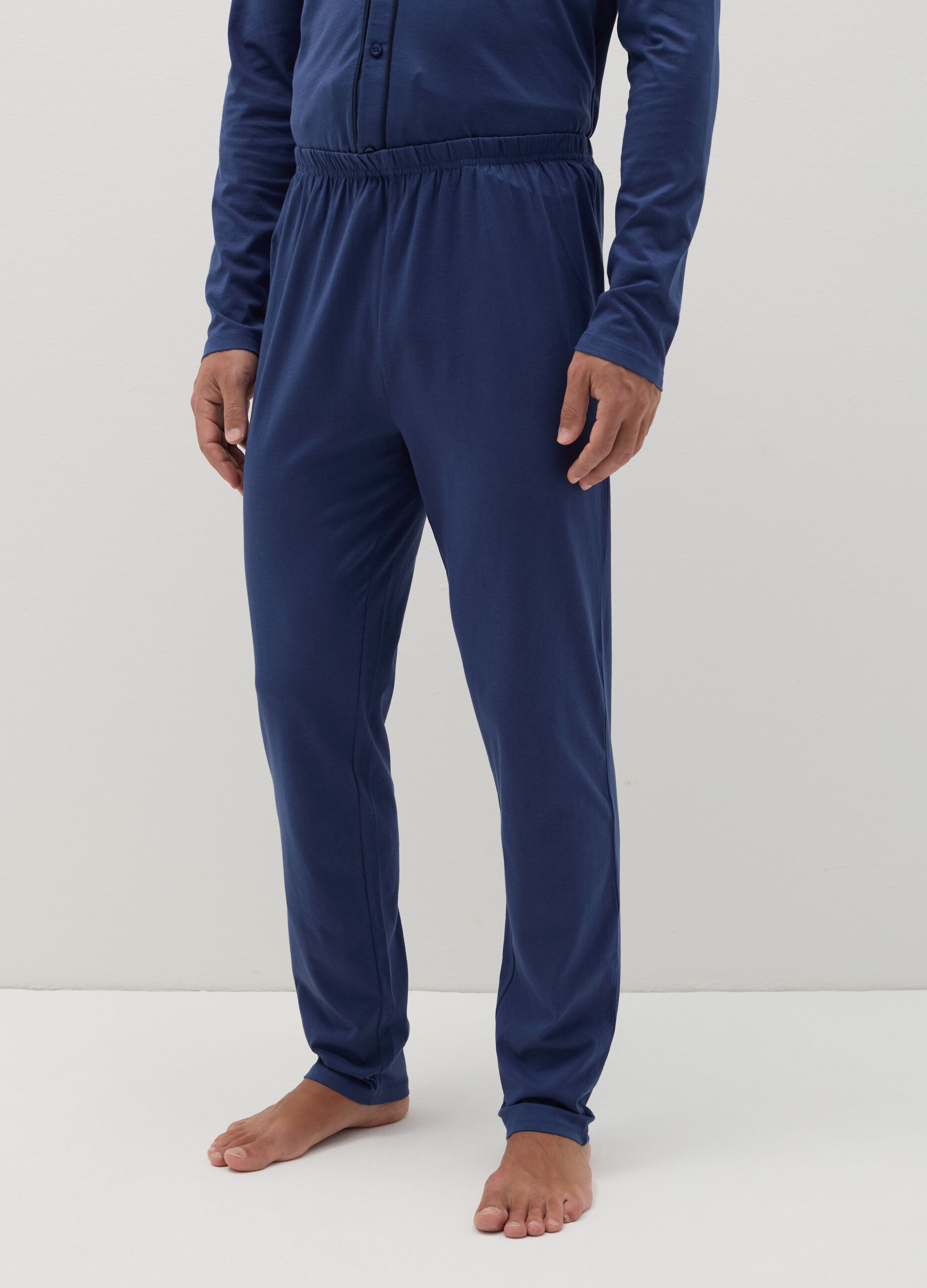 Cotton pyjamas with contrasting piping
