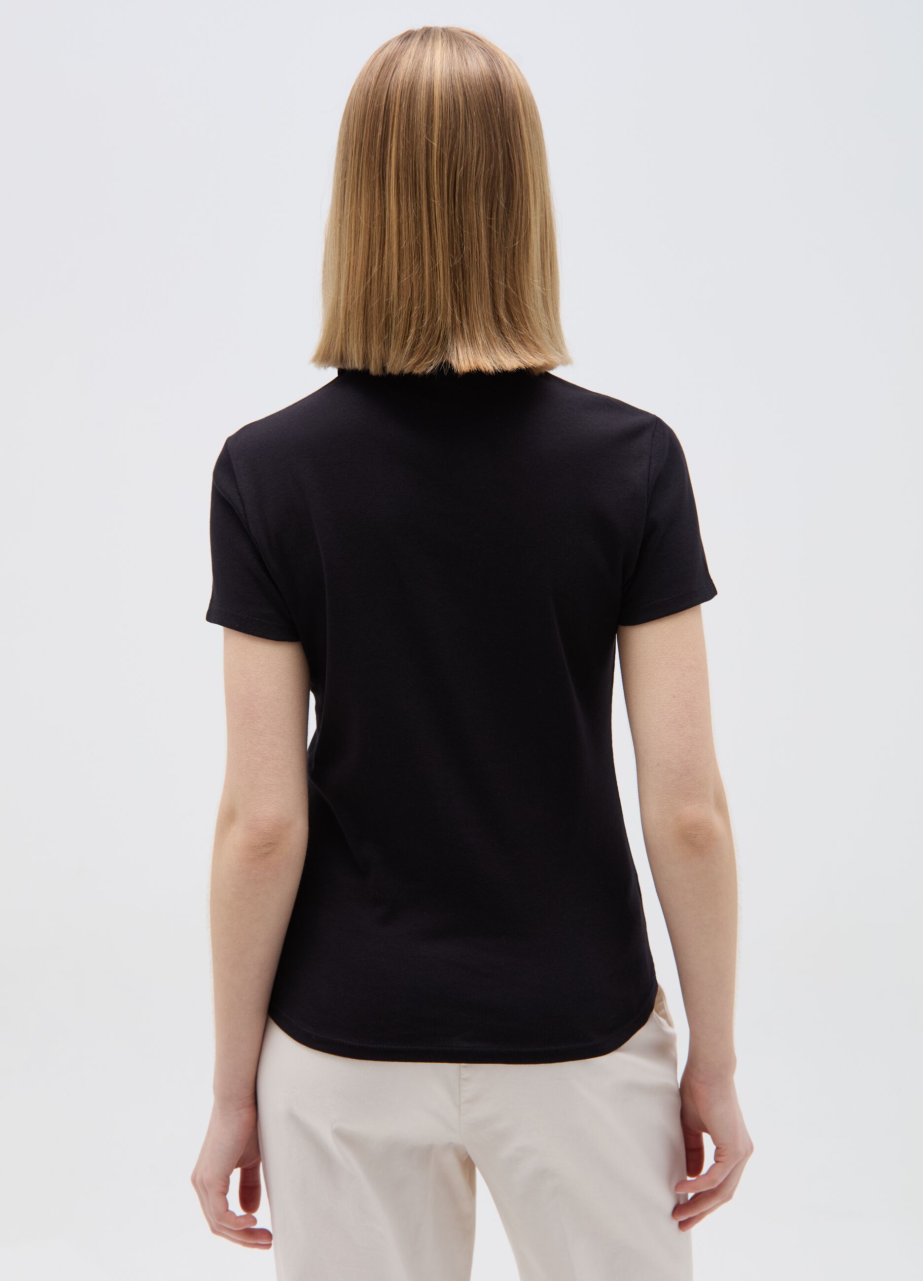 T-shirt with polo neck and crochet insert