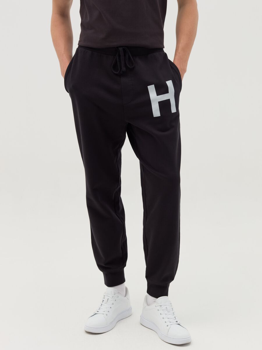 Fleece joggers with print_0