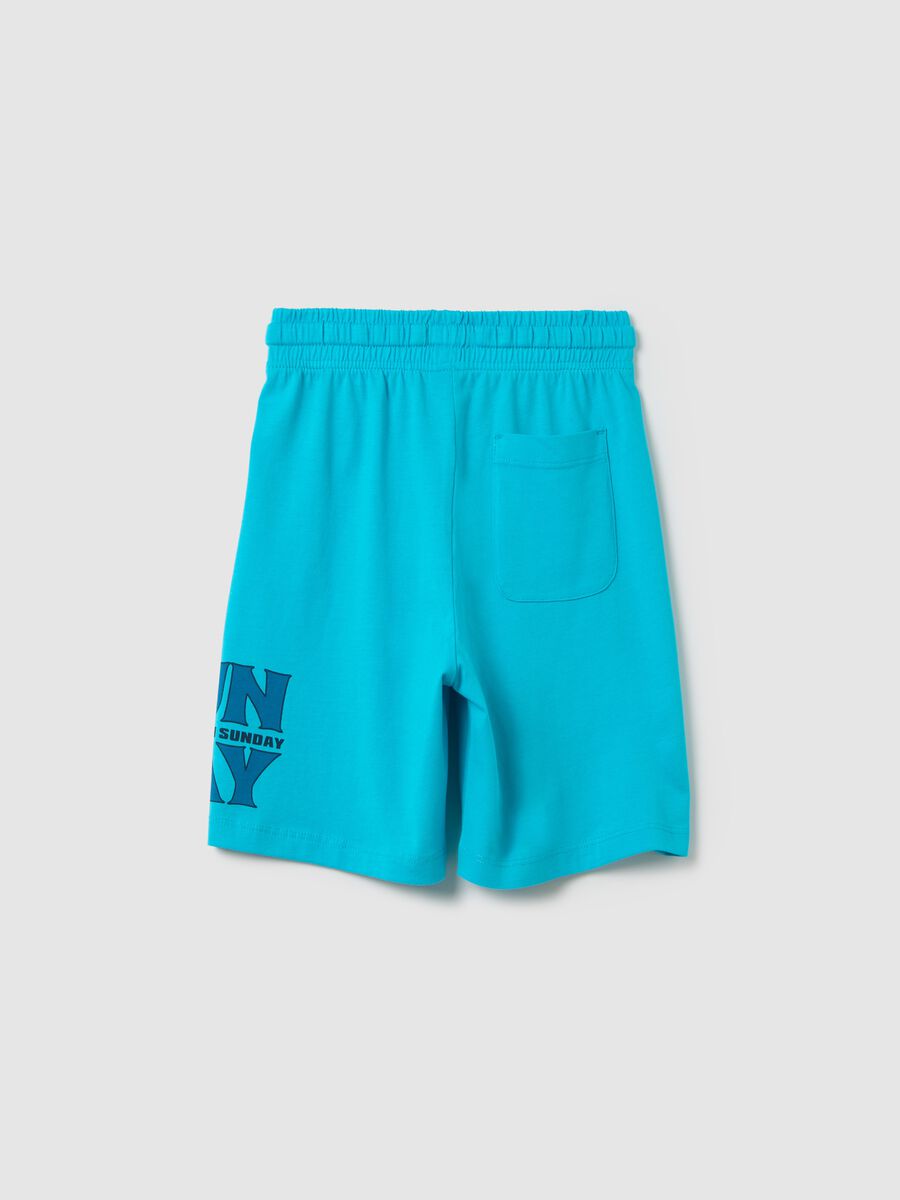 Boys’ light blue shorts in 100% cotton with regular waist_1