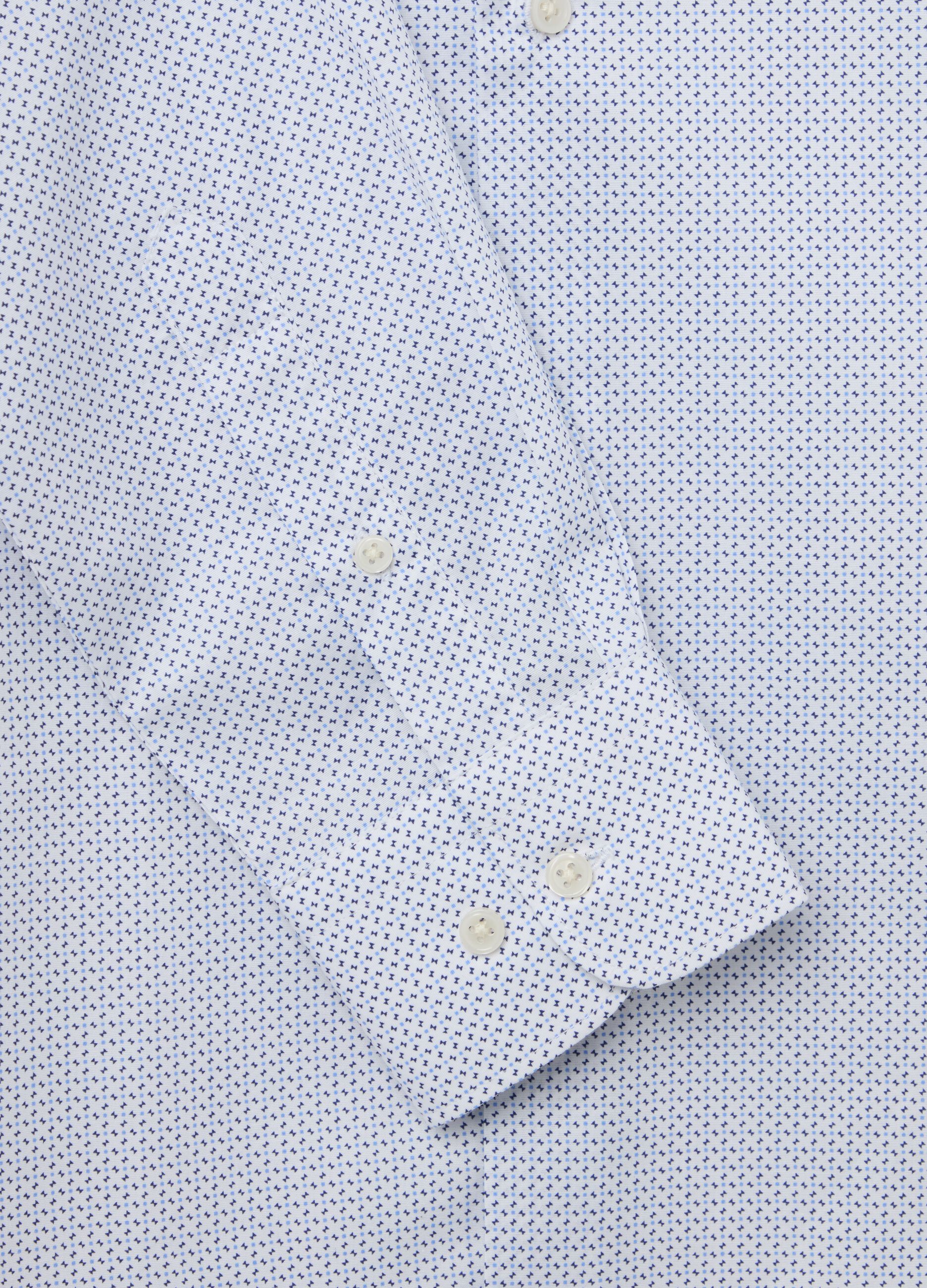 Slim-fit shirt with micro pattern