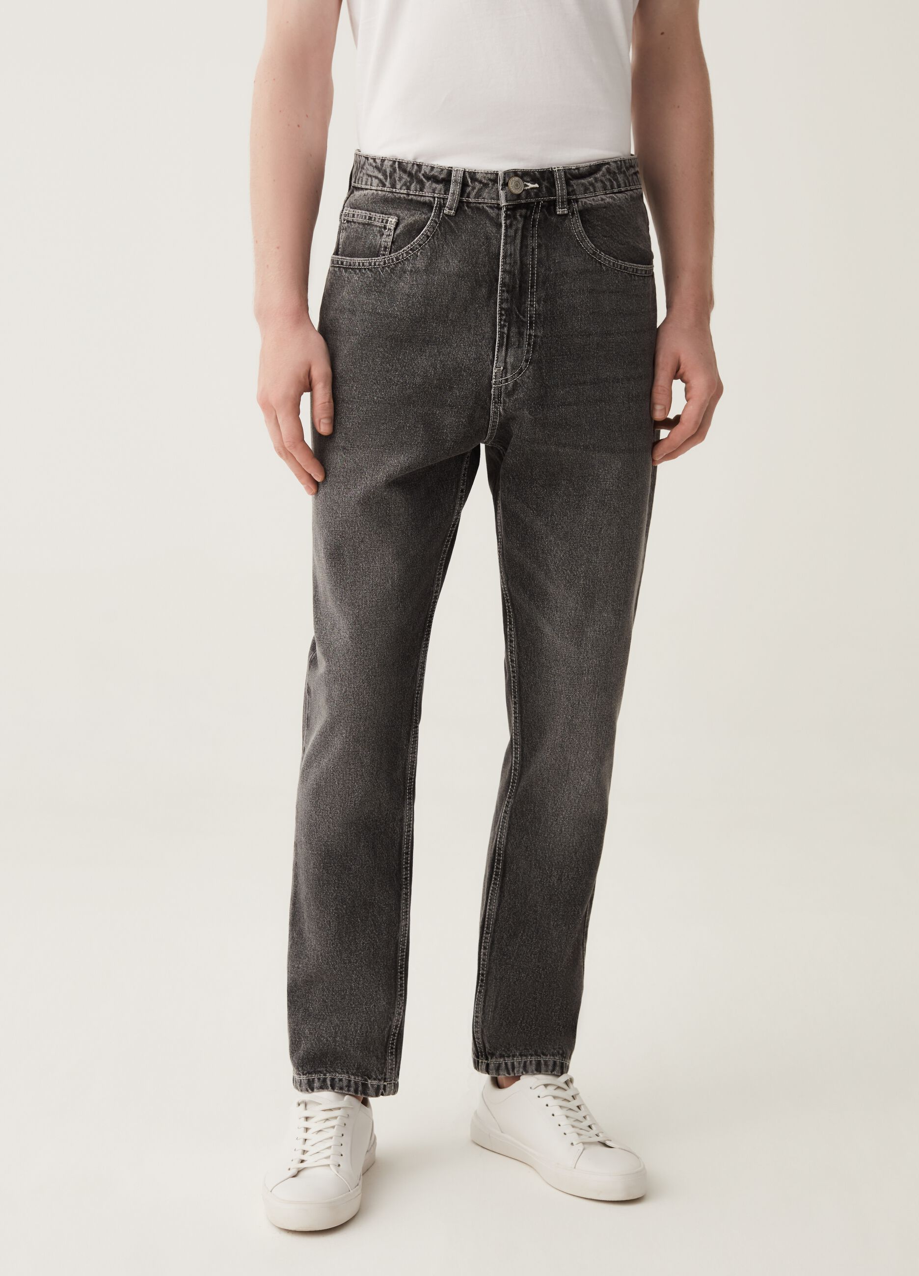 Jeans carrot fit acid wash_1