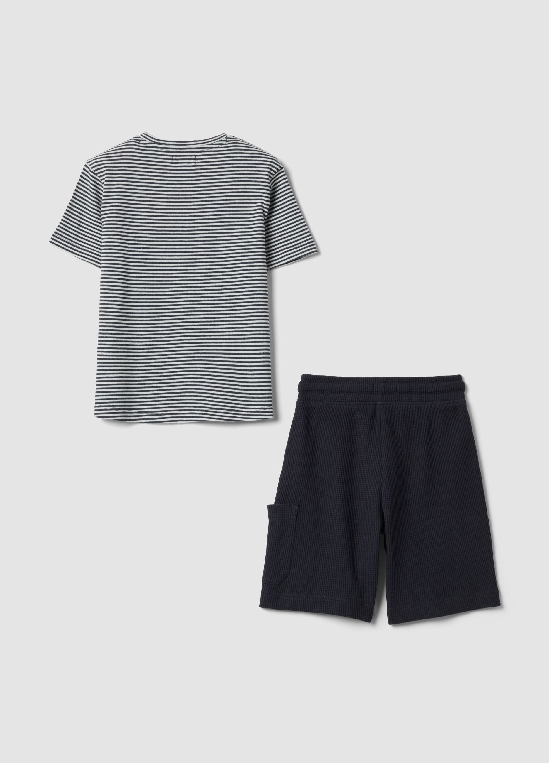 Blue cotton-blend set with striped T-shirt and shorts