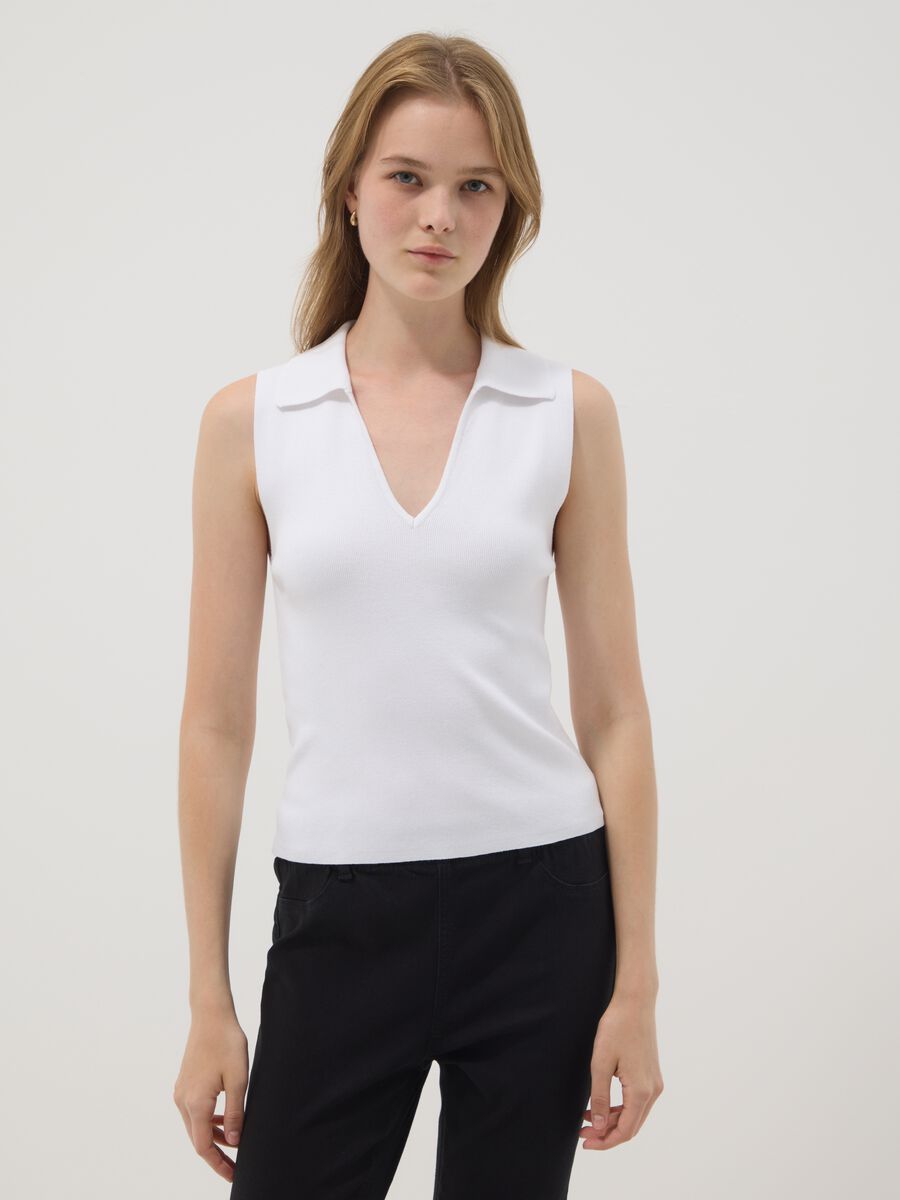 White viscose-blend top with collar_2