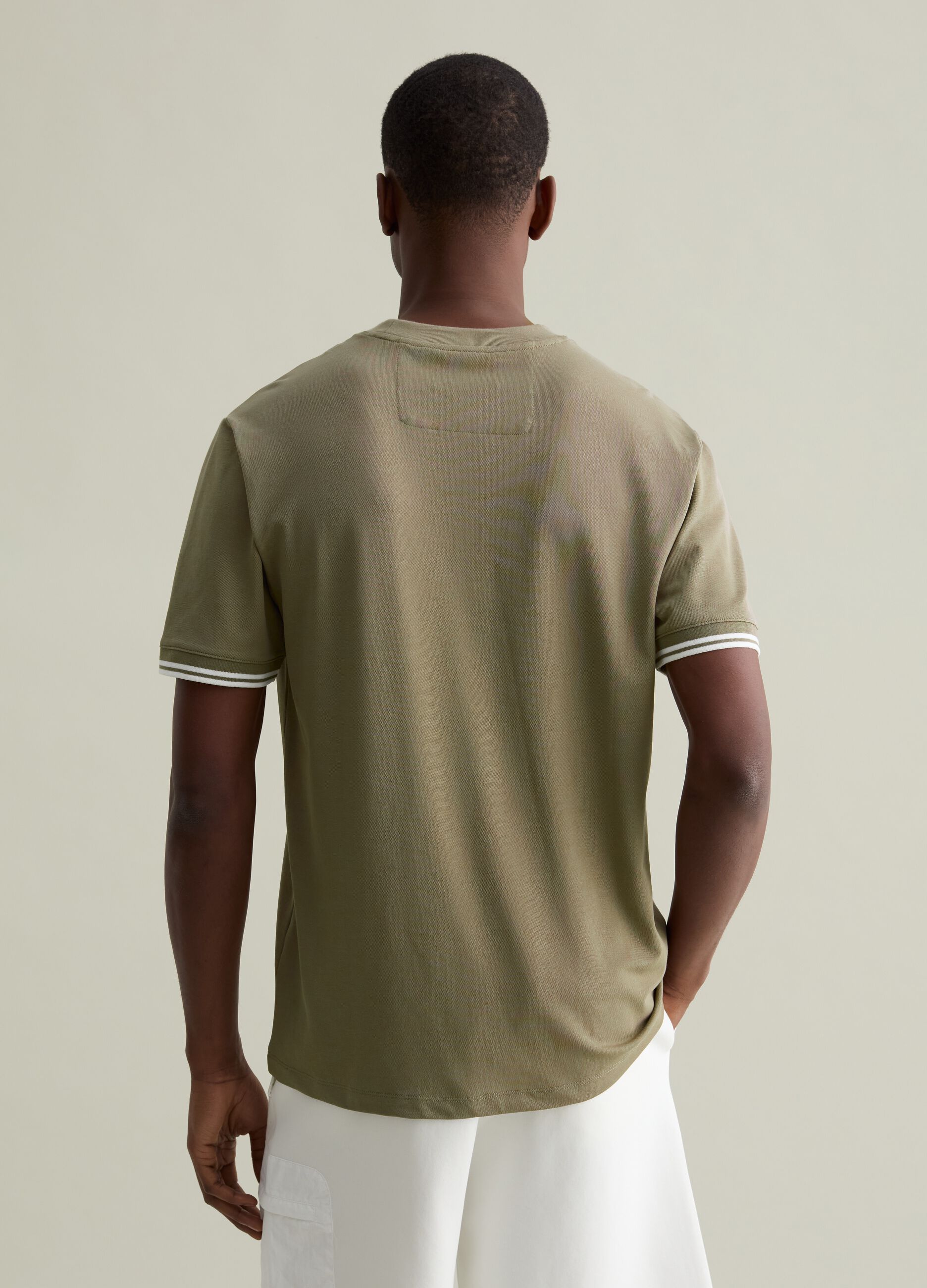 T-shirt with striped details and pocket