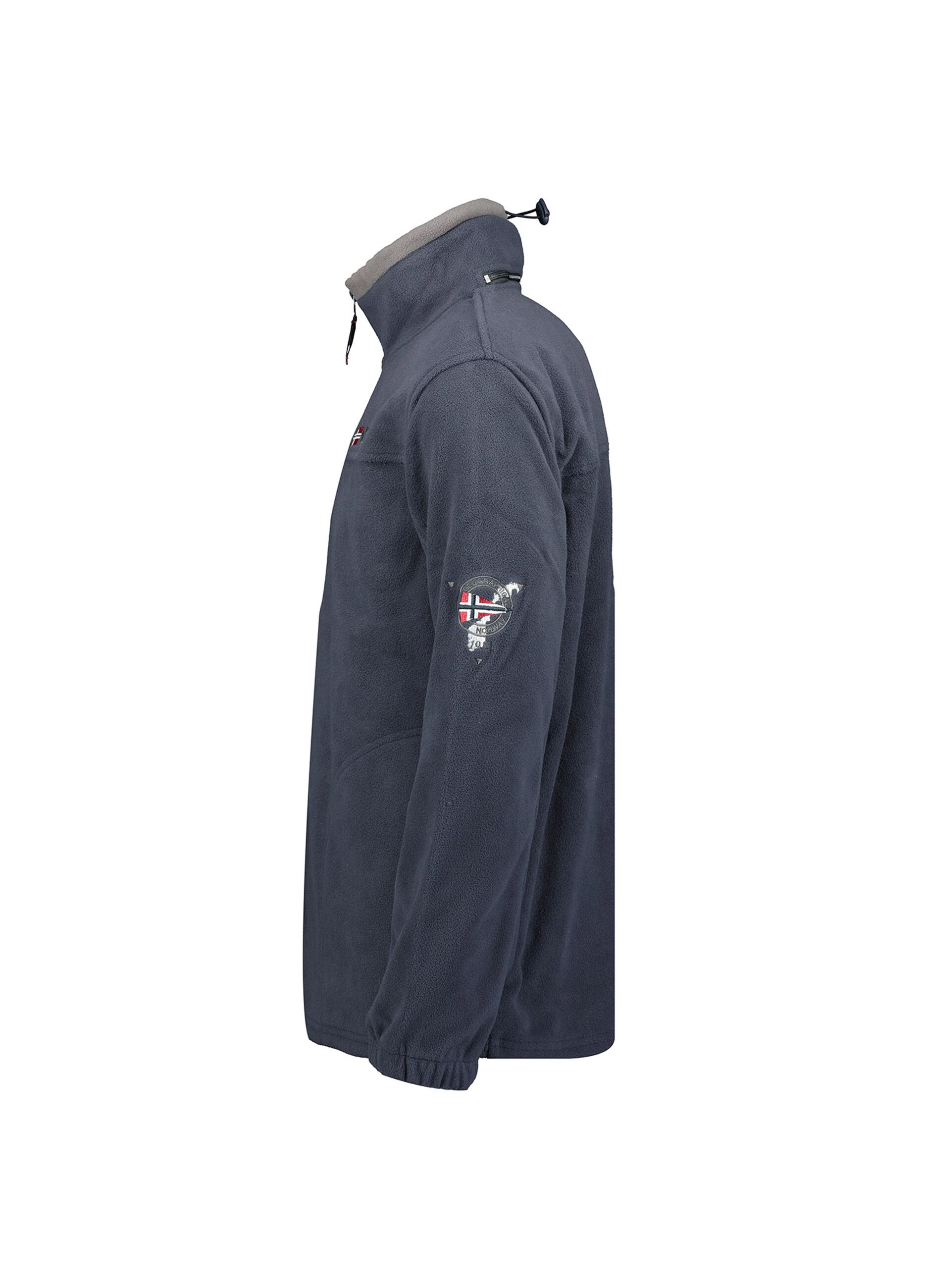 Polar jacket in pile Geographical Norway