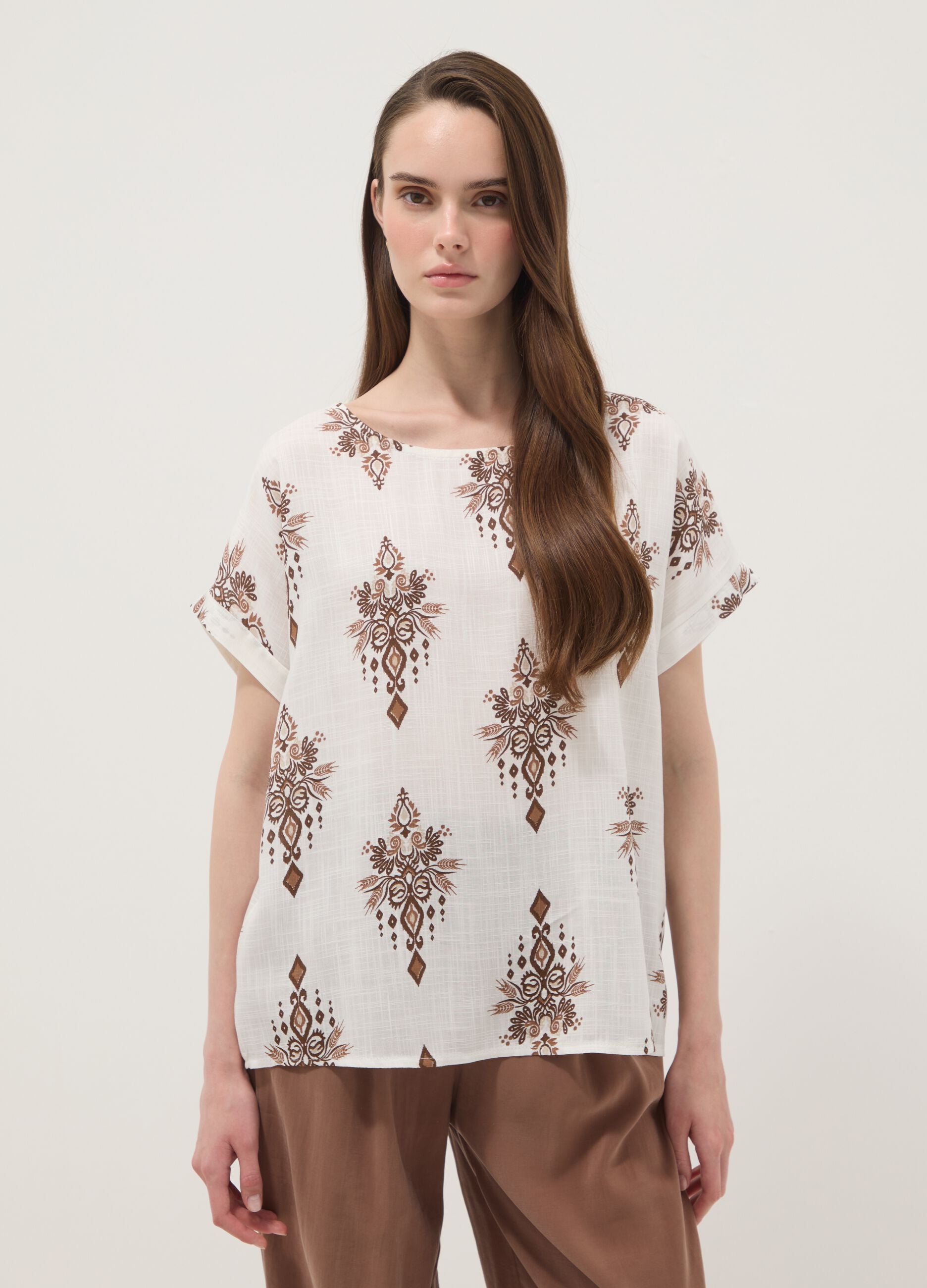 White pure viscose blouse with brown print, regular fit