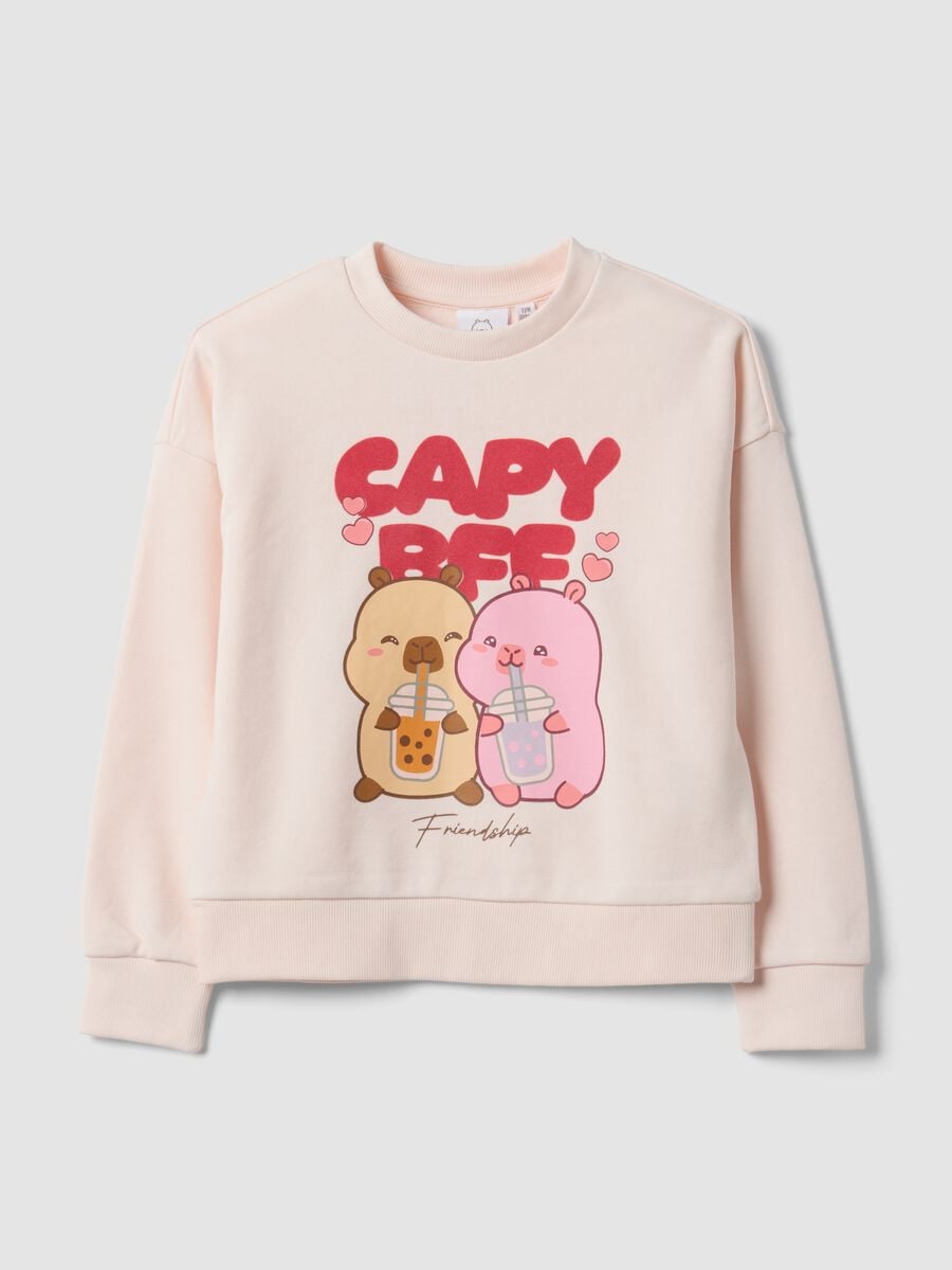 Felpa rosa in misto cotone con girocollo stampa capibara per bambina_0