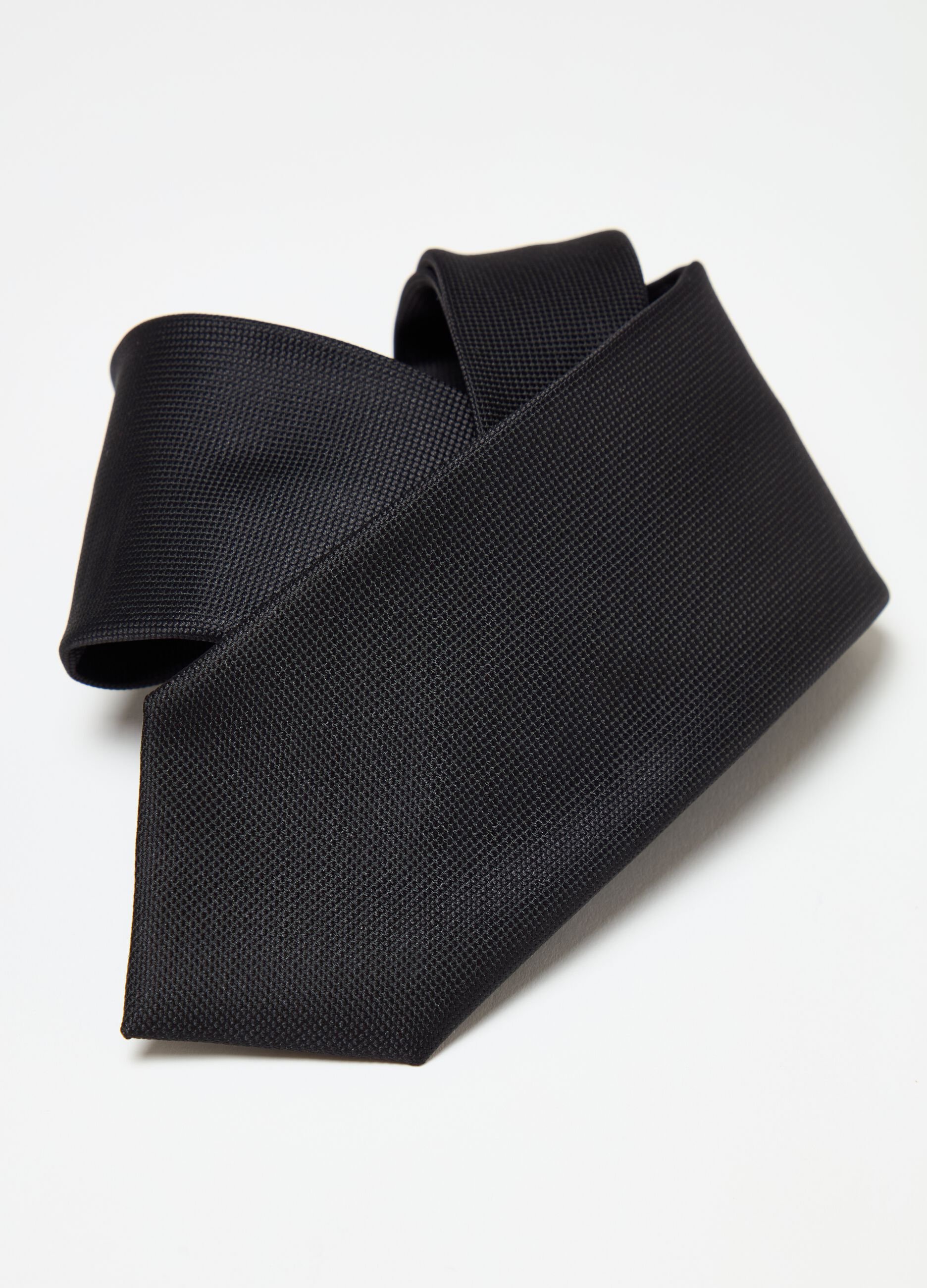 Cravatta con trama puntinata