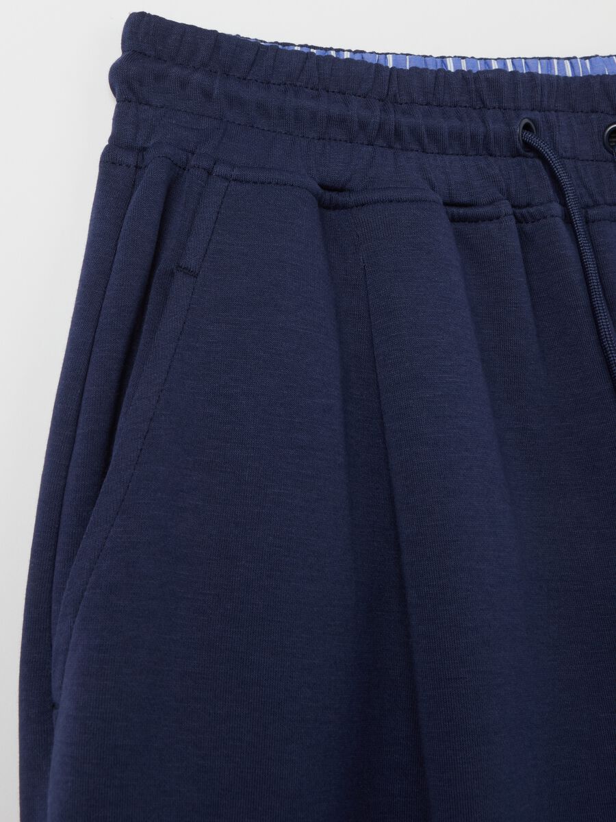 Wide-leg joggers with detail at the waist_5