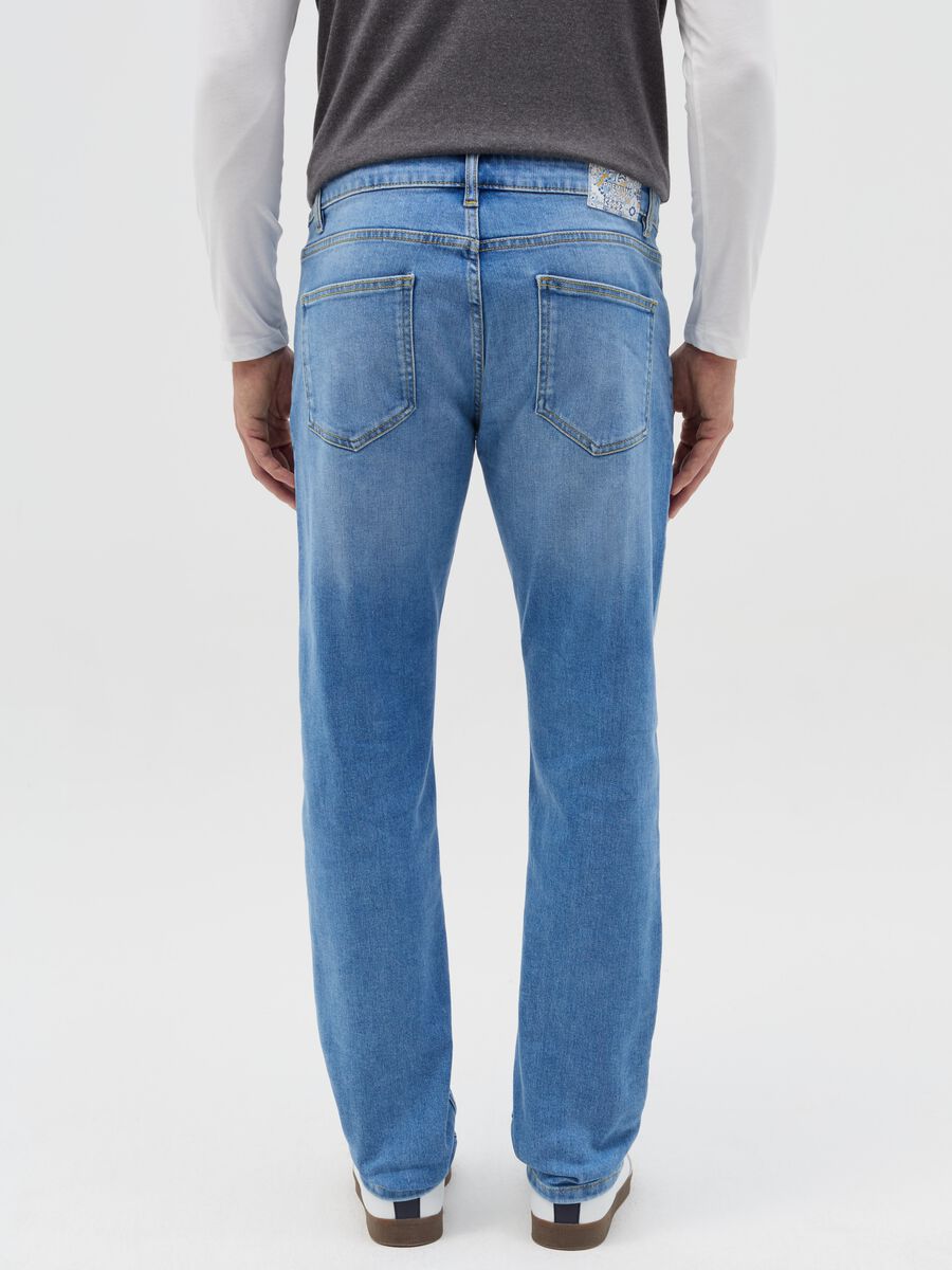 Slim-fit stretch jeans_3