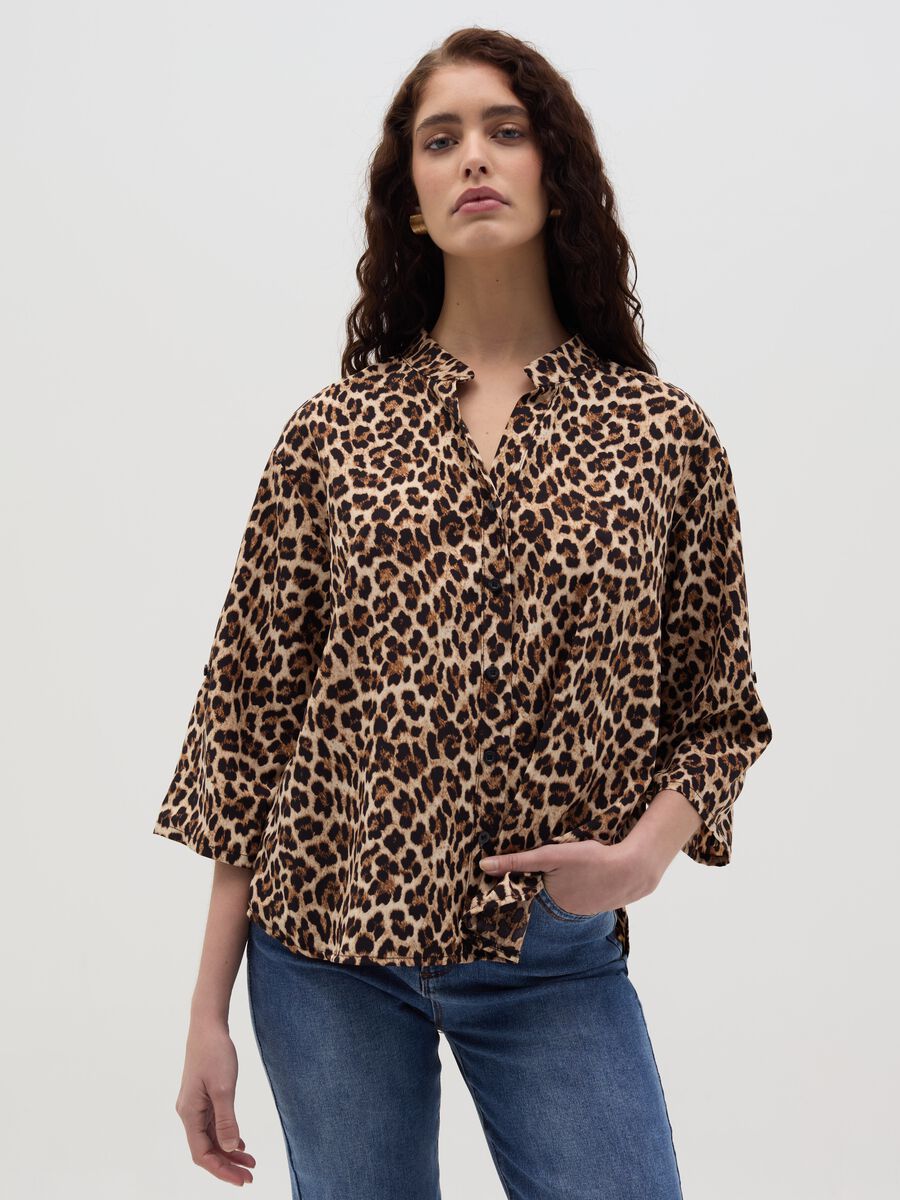 Animal print blouse with kimono sleeves_0