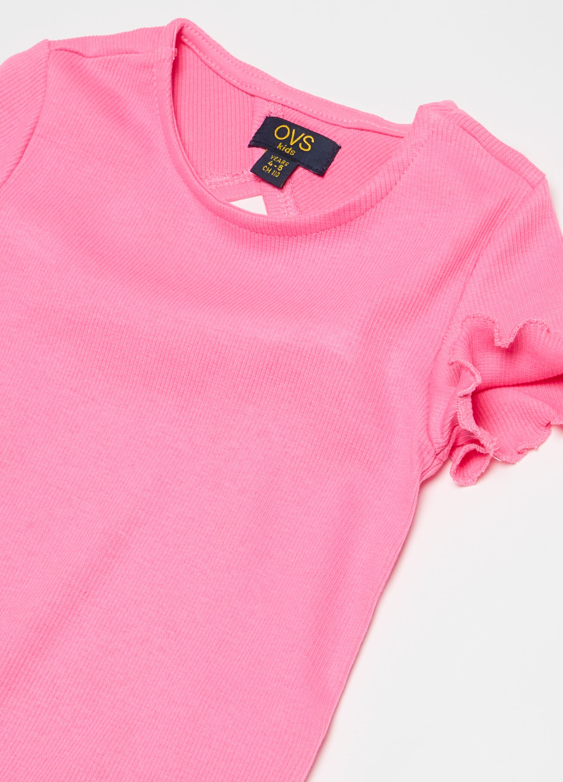 Ribbed T-shirt with opening