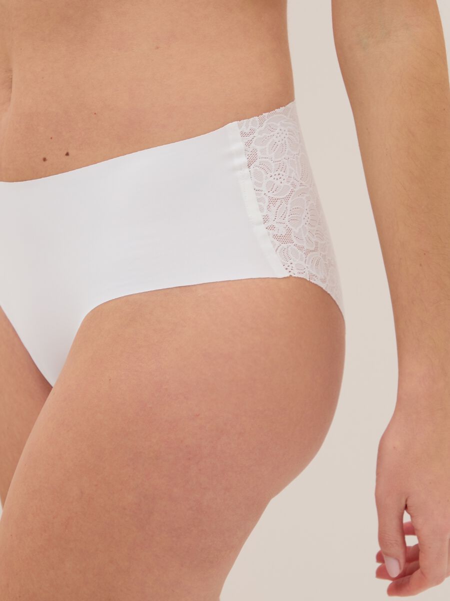 White High-Waisted Stretch Lace Briefs_3