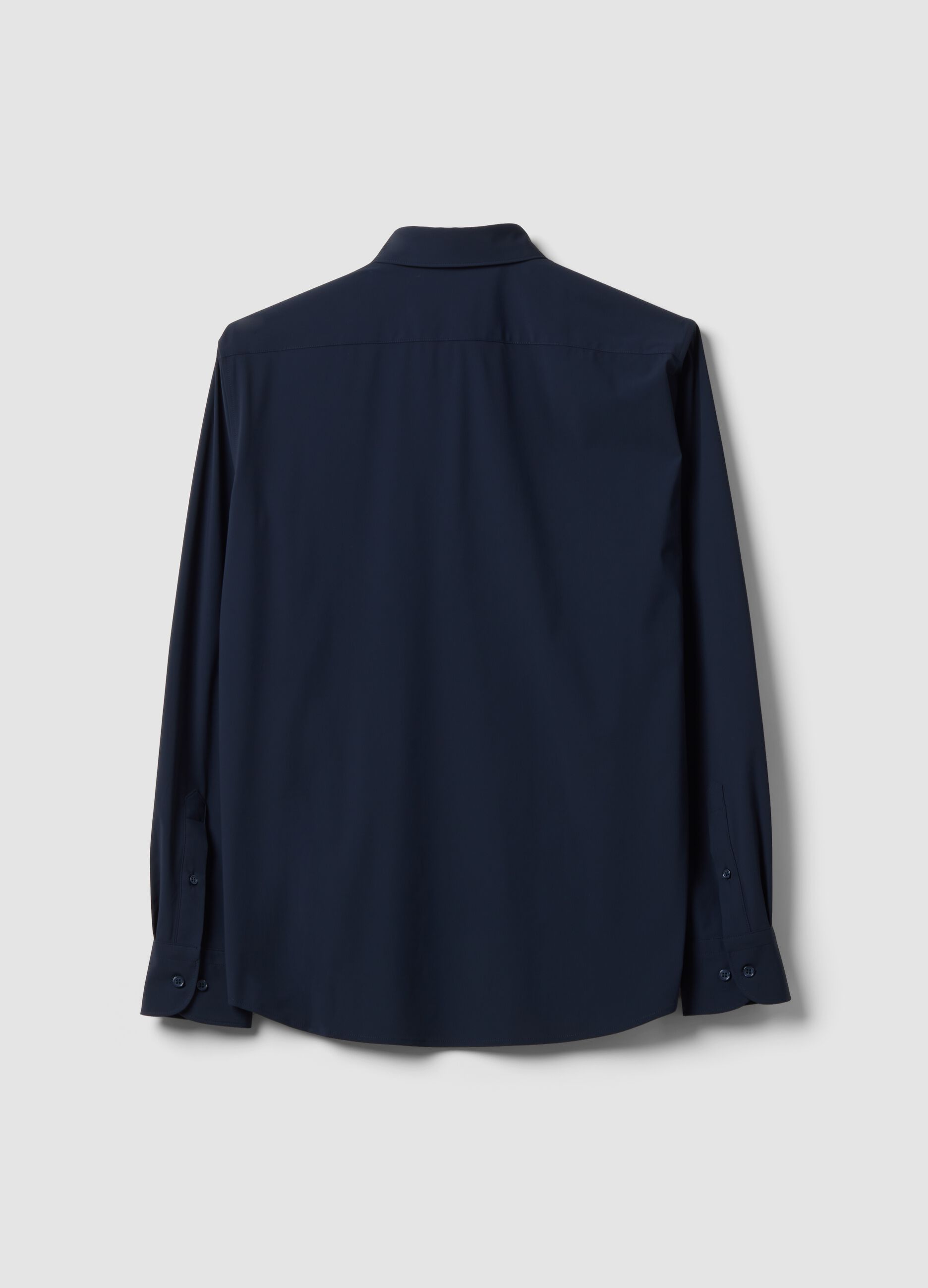 Camicia blu in tessuto elasticizzato traspirante e 4 Way Stretch slim fit
