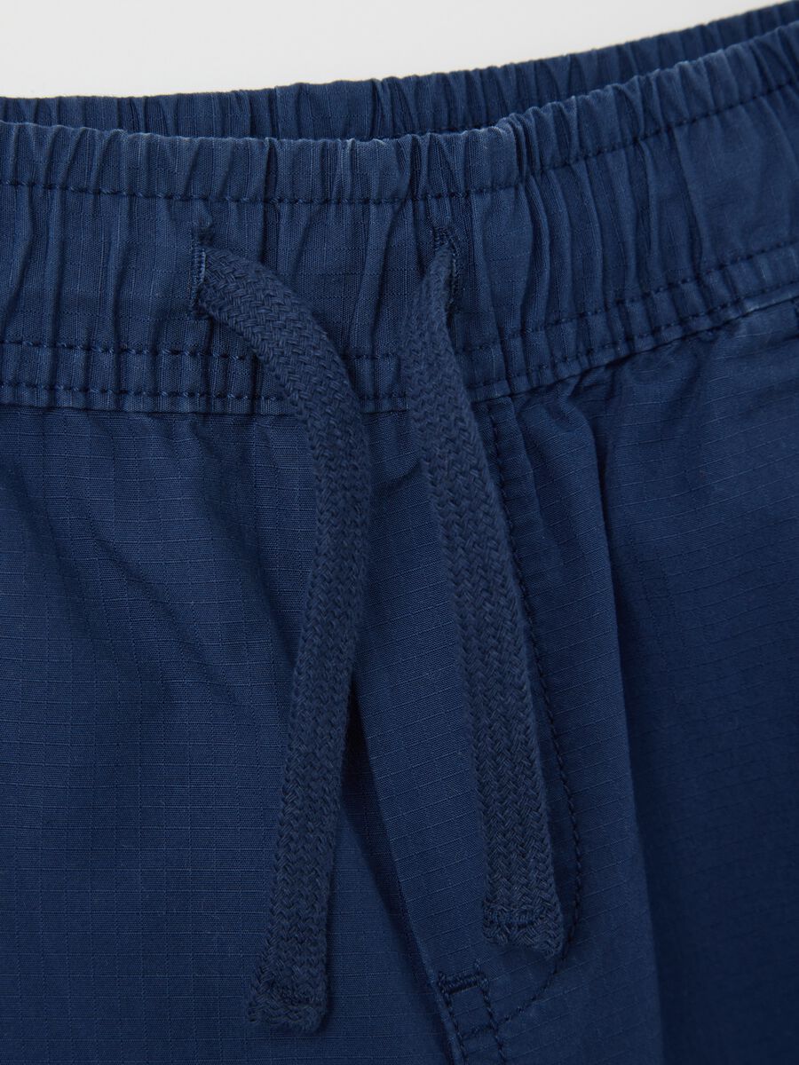 Blue Bermuda joggers in ripstop canvas with drawstring_3