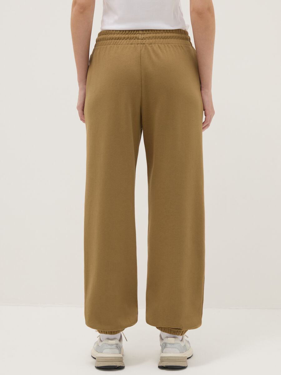 Brown cotton blend jogger trousers regular fit_2