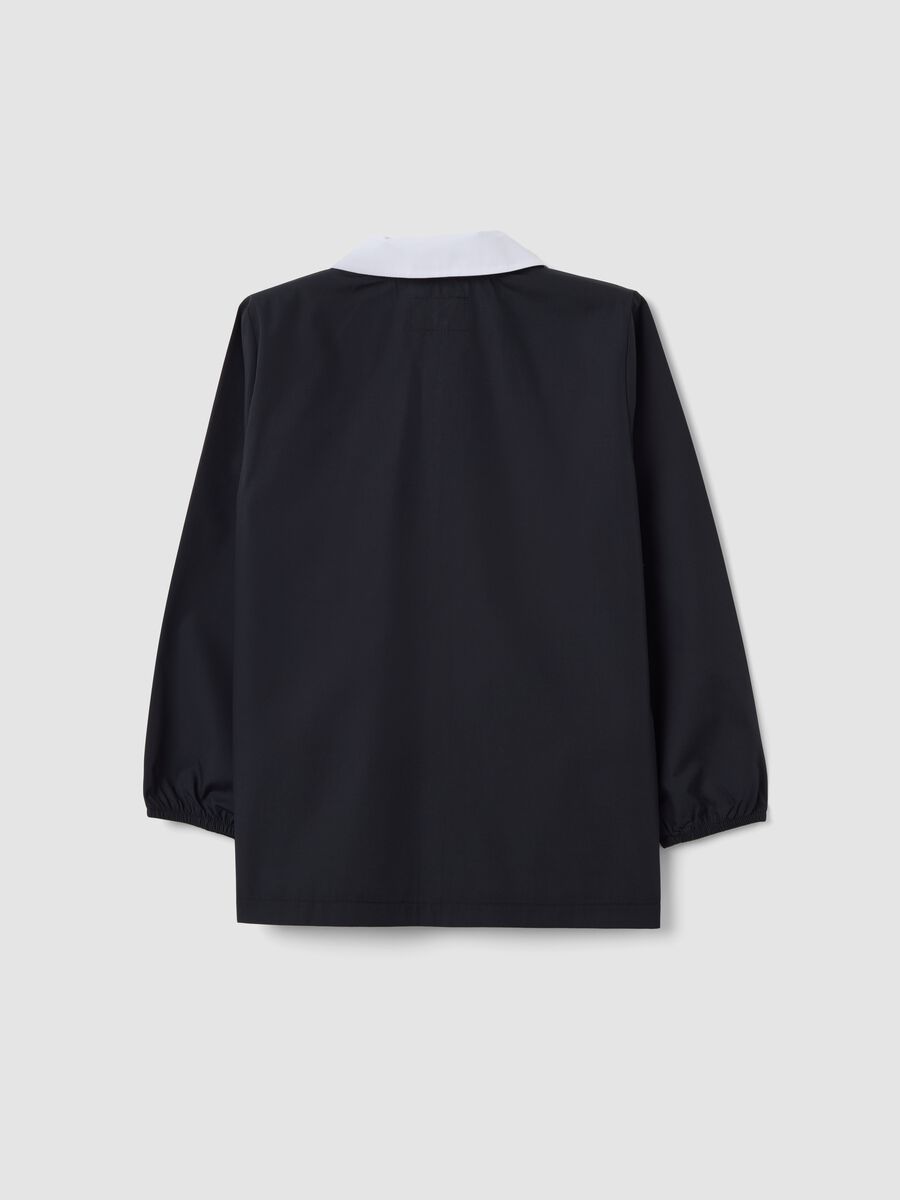 Black school apron with zip and go-kart embroidery for boys_1