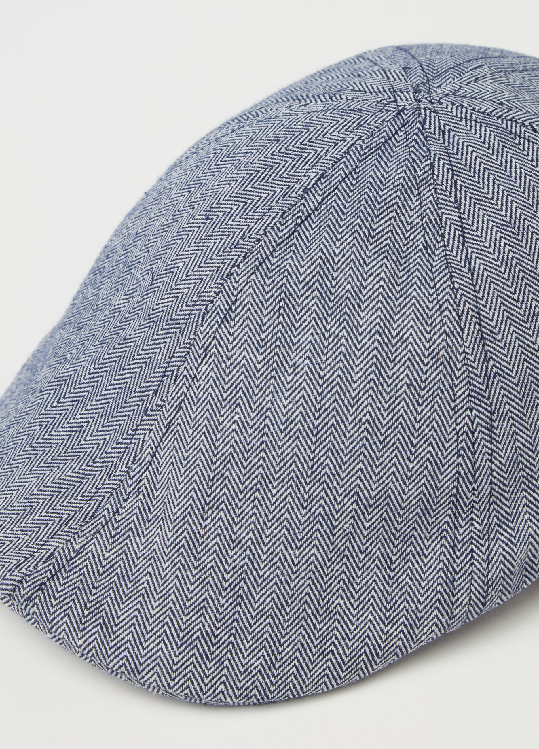 Flat cap with herringbone weave