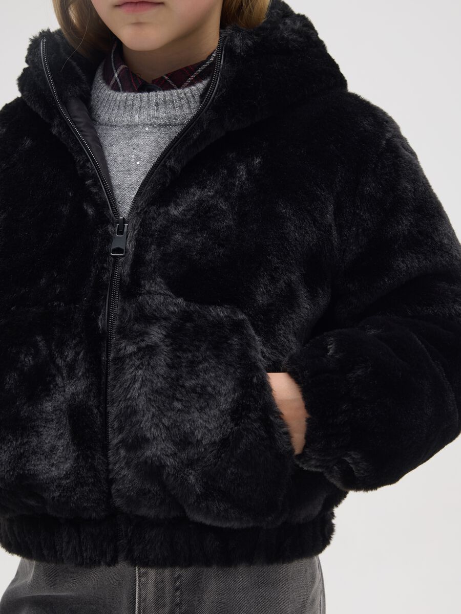 Giacca da ragazza nera regular fit con zip_2