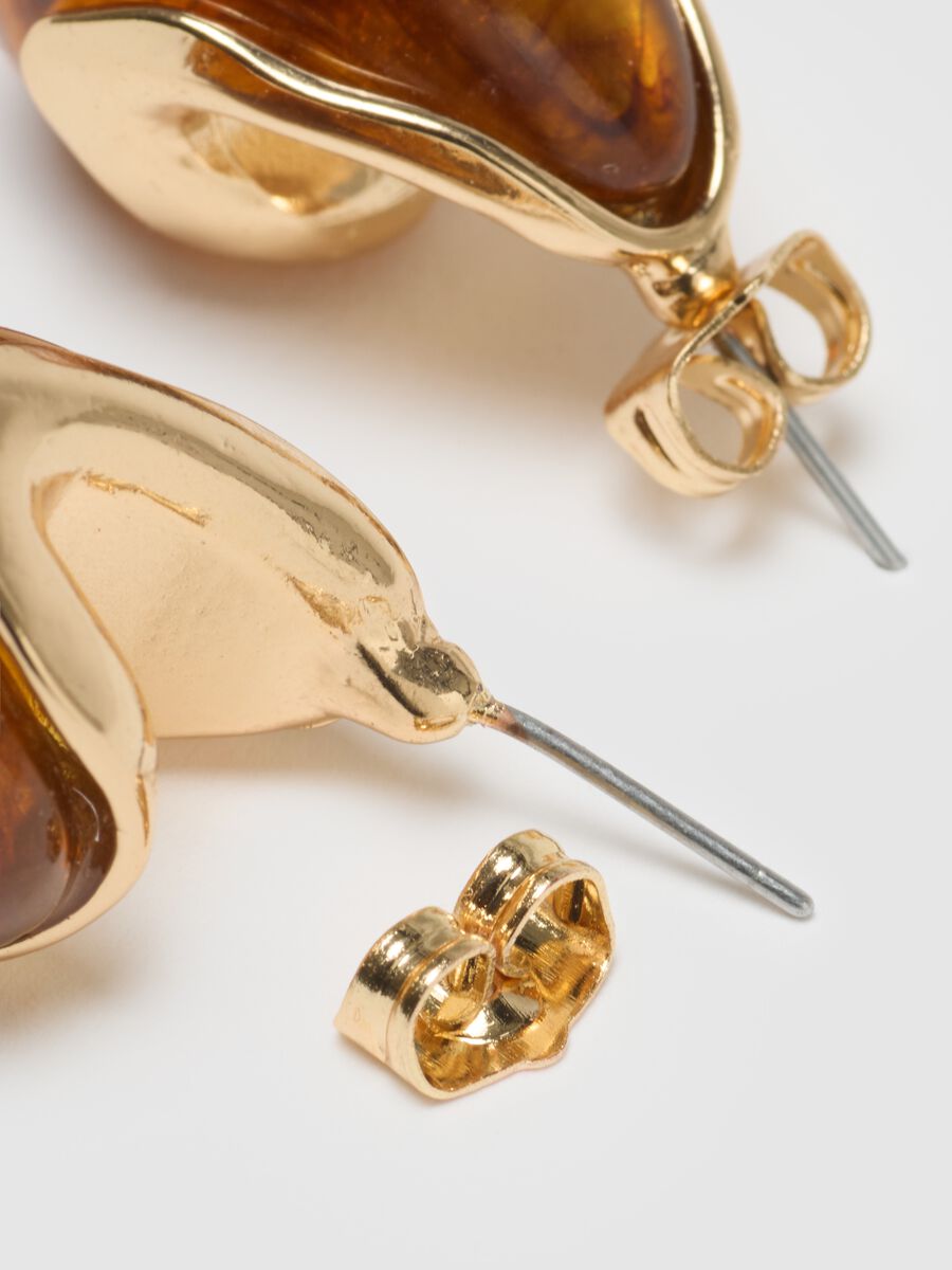 Gold Drop Resin Earrings_3