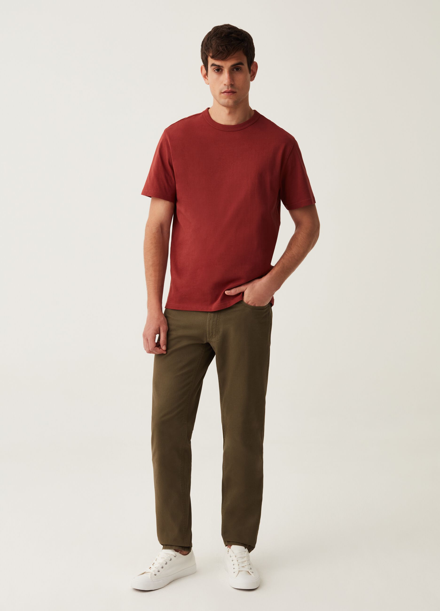 Pantaloni regular fit cinque tasche_0