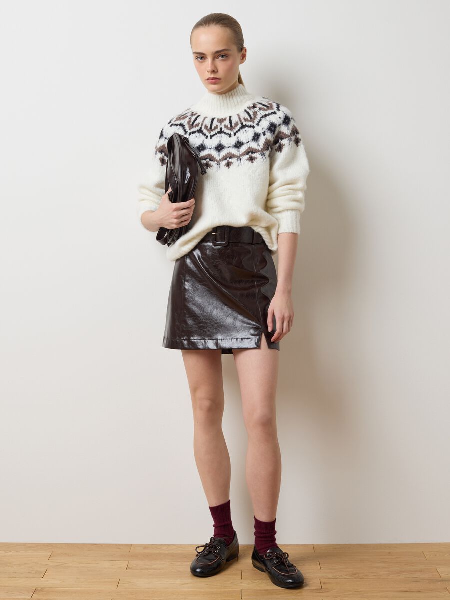 Maglione con collo vulcan bianco regular fit con motivi jacquard_2