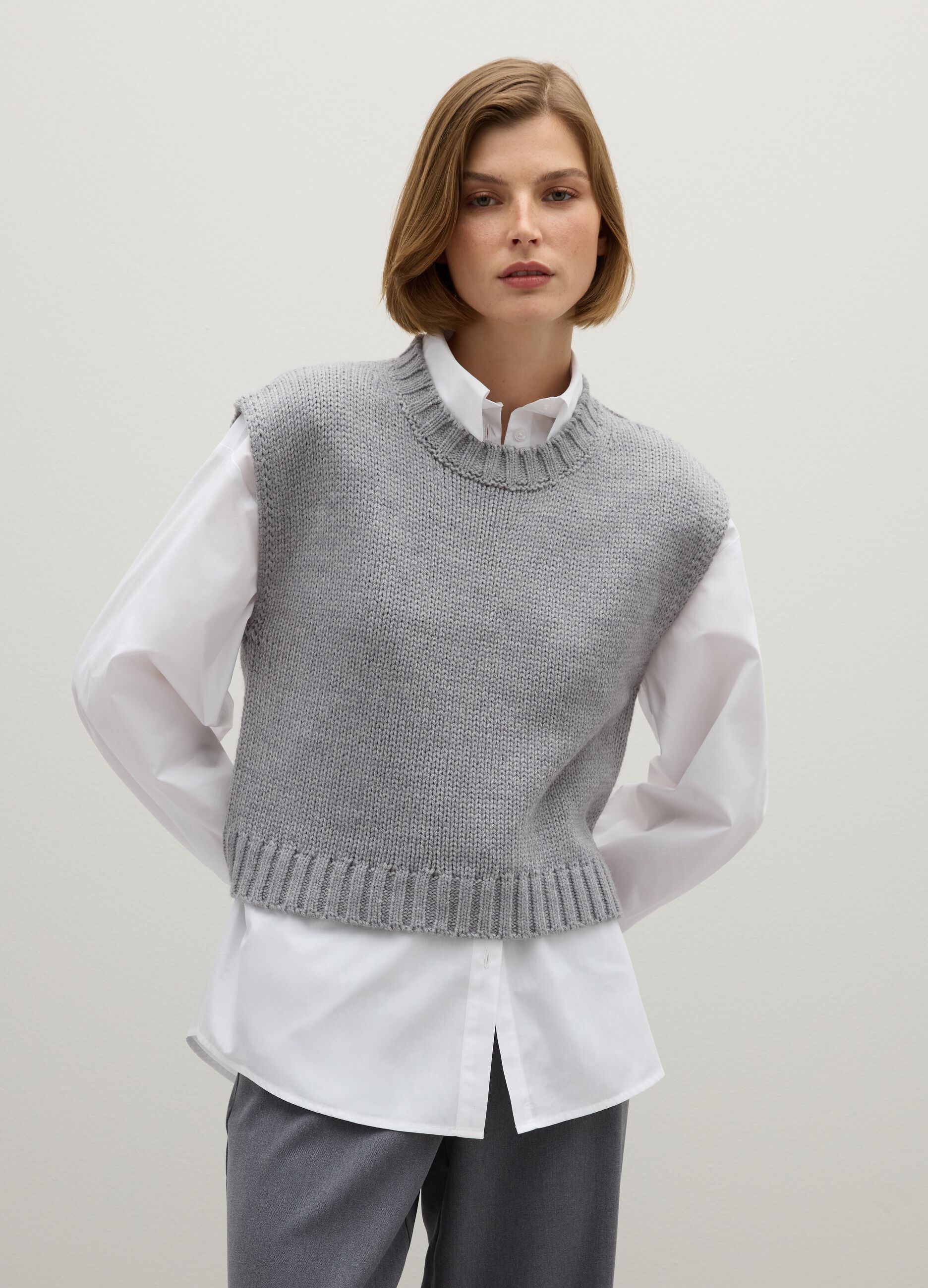 Gilet grigio oversize