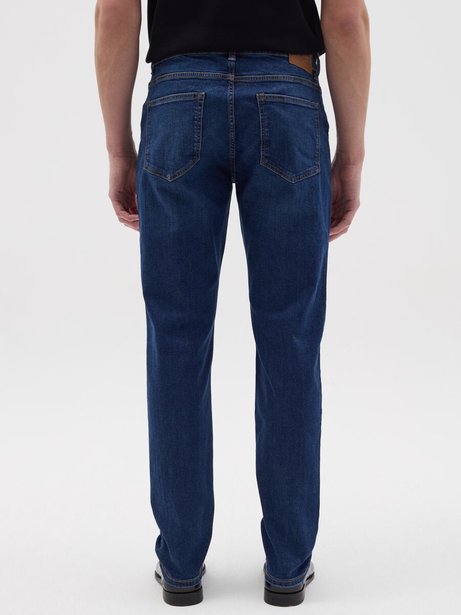 Slim-fit jeans with five pockets_2