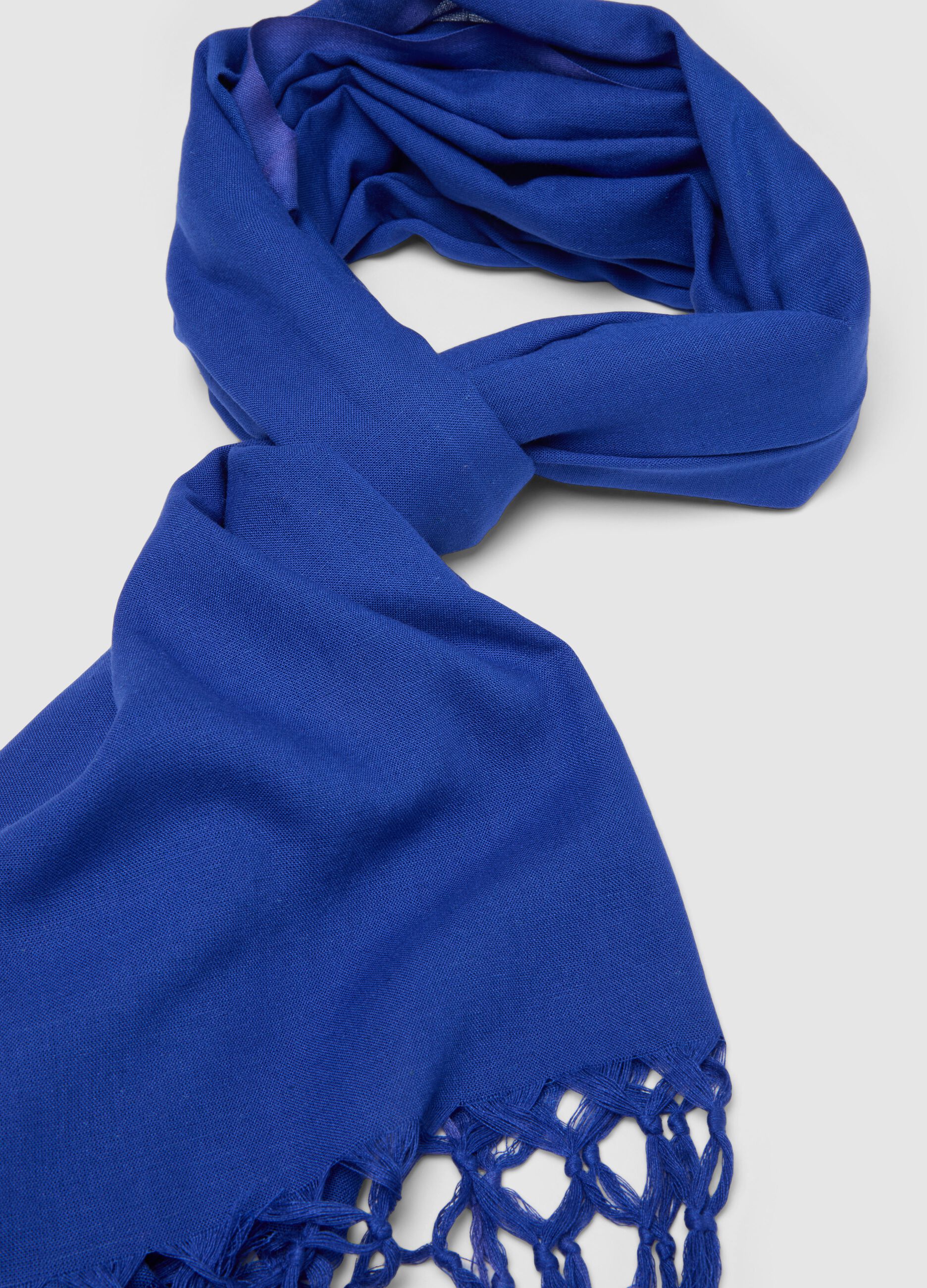 Blue viscose-linen blend scarf with fringes