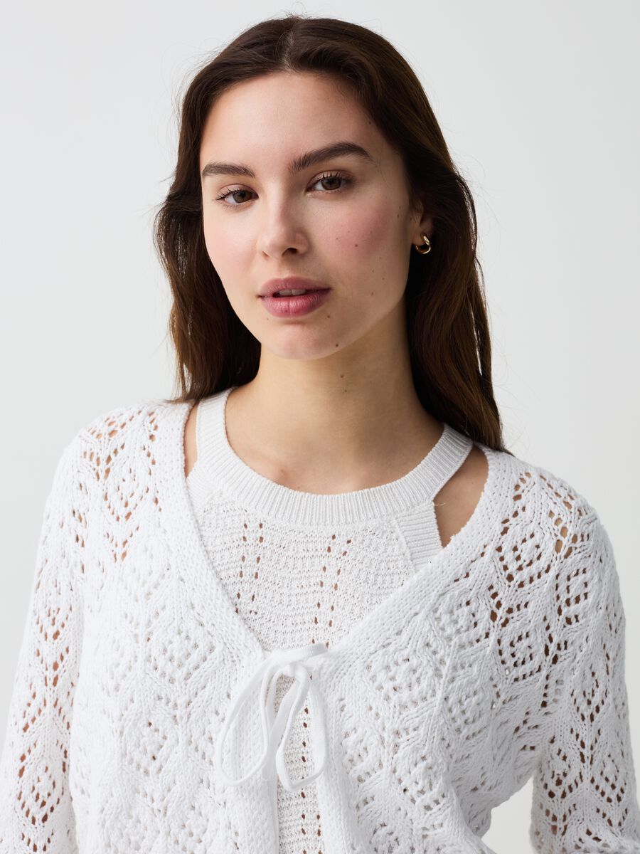 Crochet cardigan with laces_1