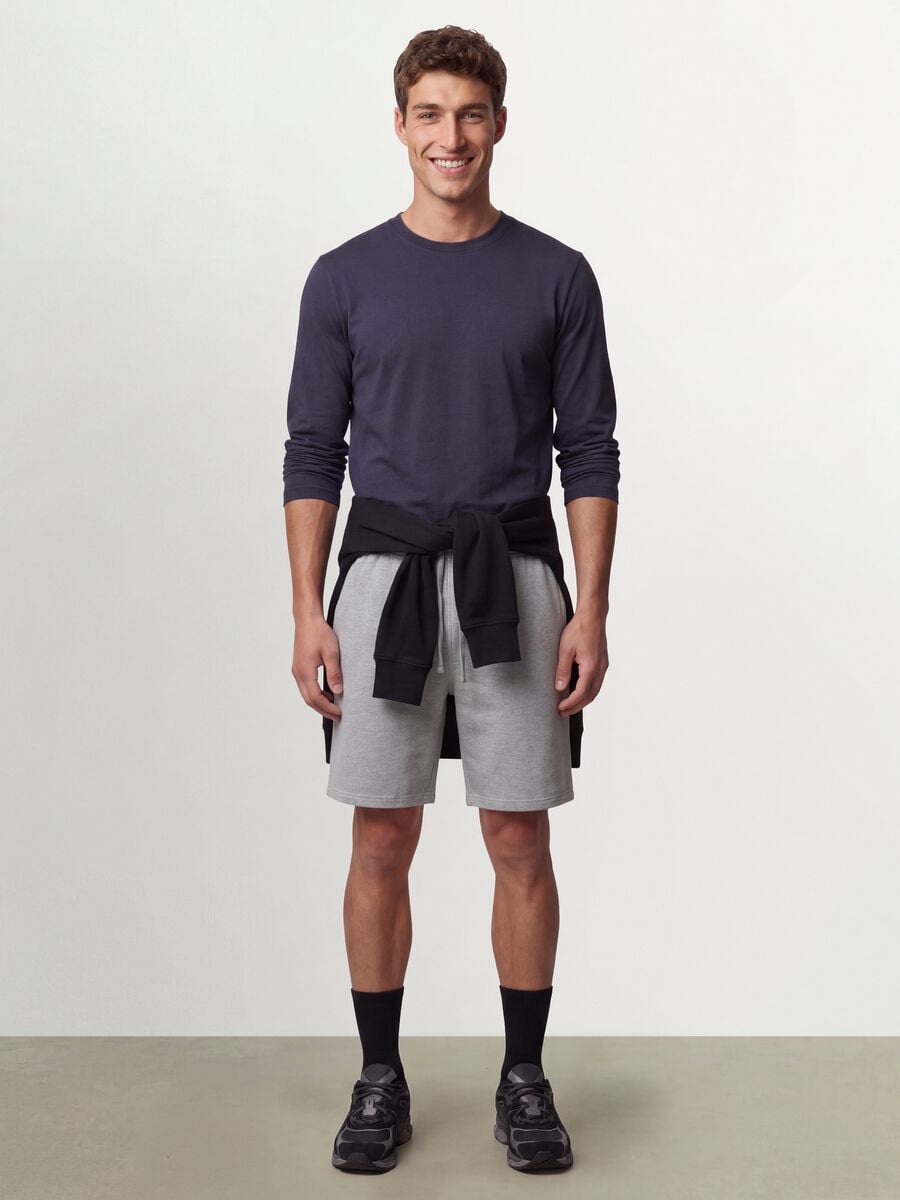Grey long-sleeve crew-neck T-shirt in pure organic cotton_3