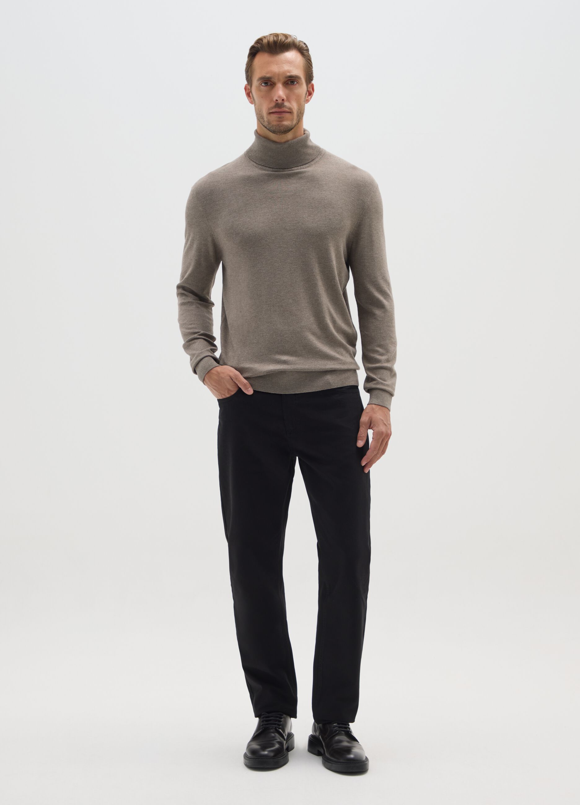 Beige regular fit turtleneck