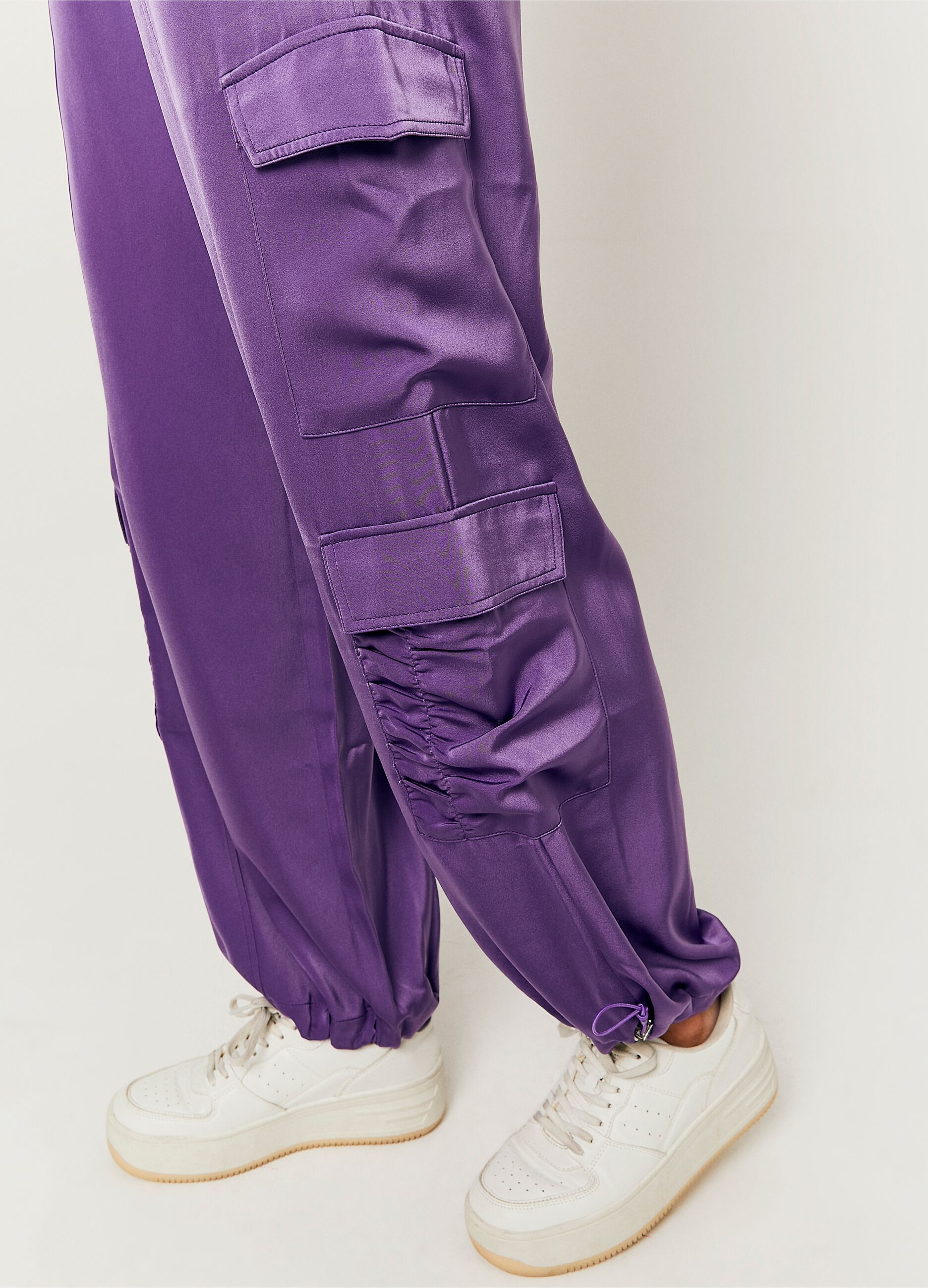 Satin-effect cargo joggers