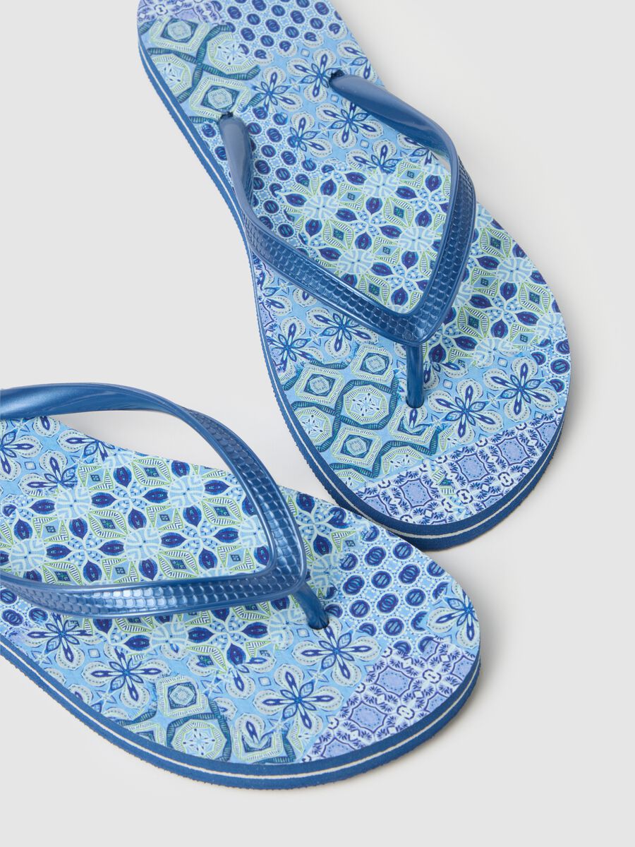 Women's multicoloured rubber flip-flops with floral pattern_1