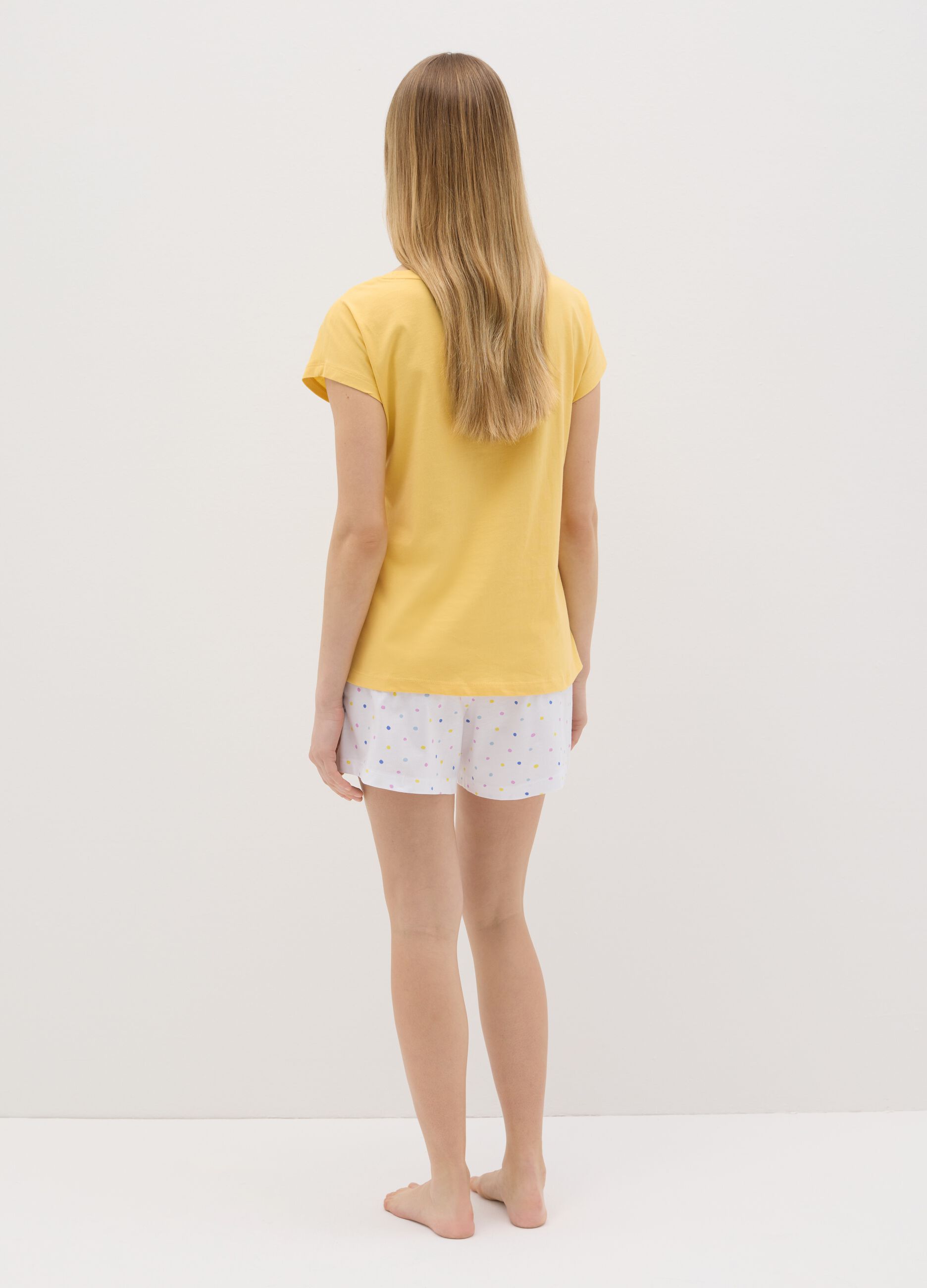 White and yellow cotton pyjamas with print