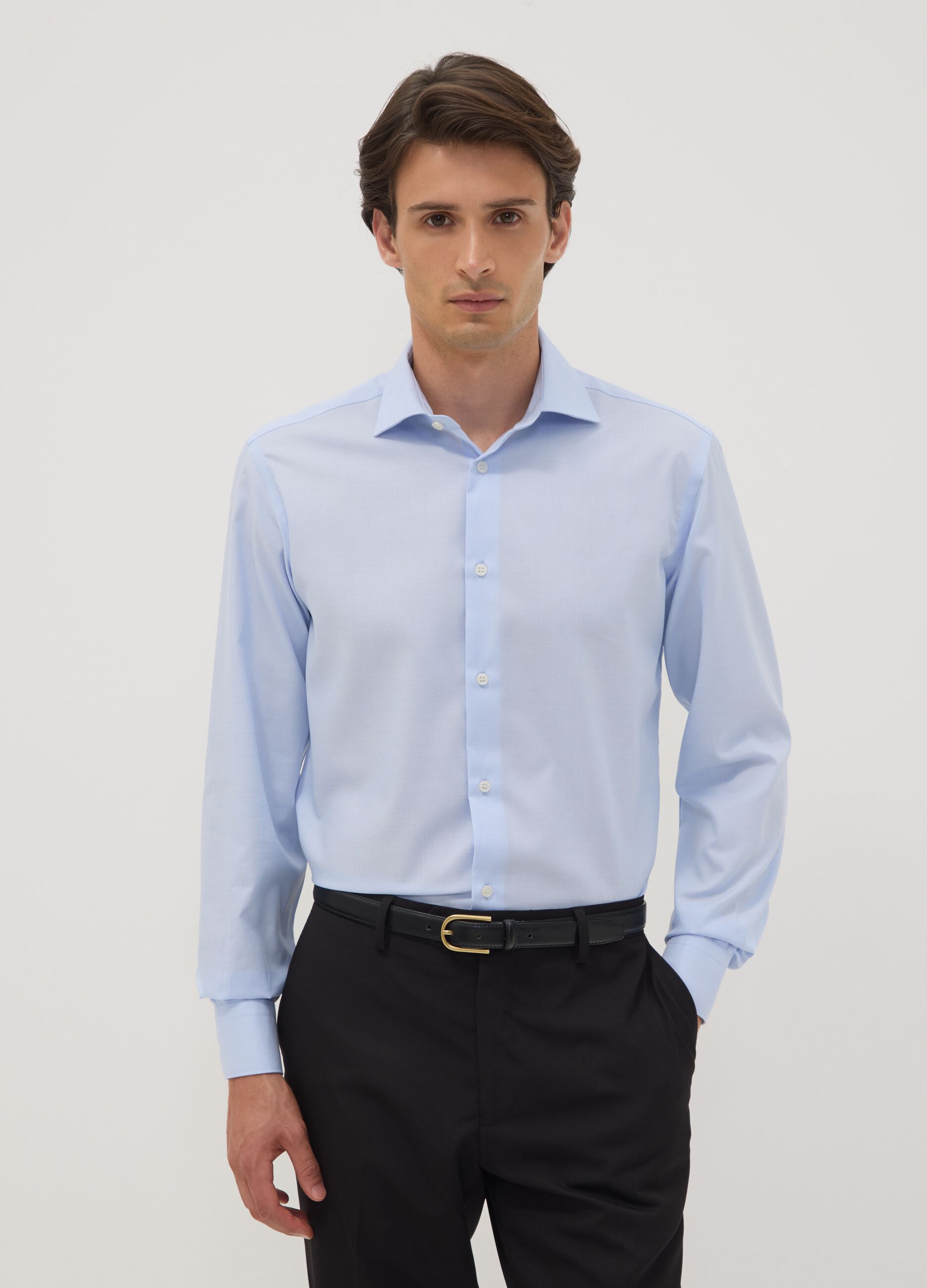 Camicia azzurra in puro cotone con colletto classico slim fit no iron