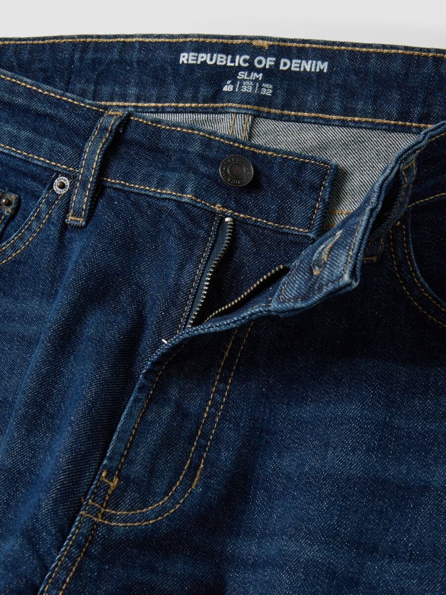 Jeans lavaggio scuro in cotone elasticizzato slim fit_1