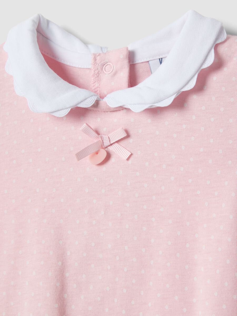 Body rosa in cotone organico a maniche corte_2