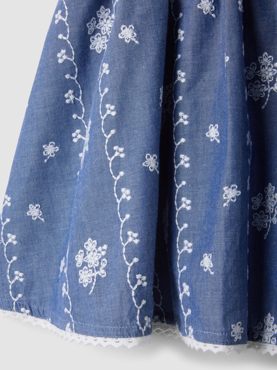 Blue pure cotton mini skirt with embroidery_3