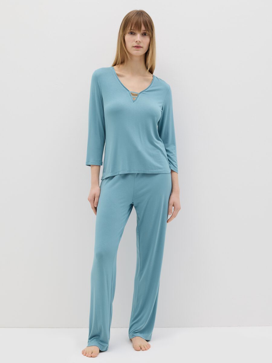 Pyjama top with V neck with detail_0